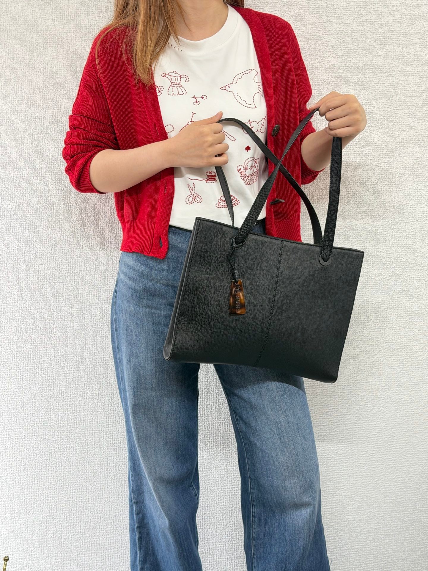 Chanel Caviar Skin Logo Charm ToteBag