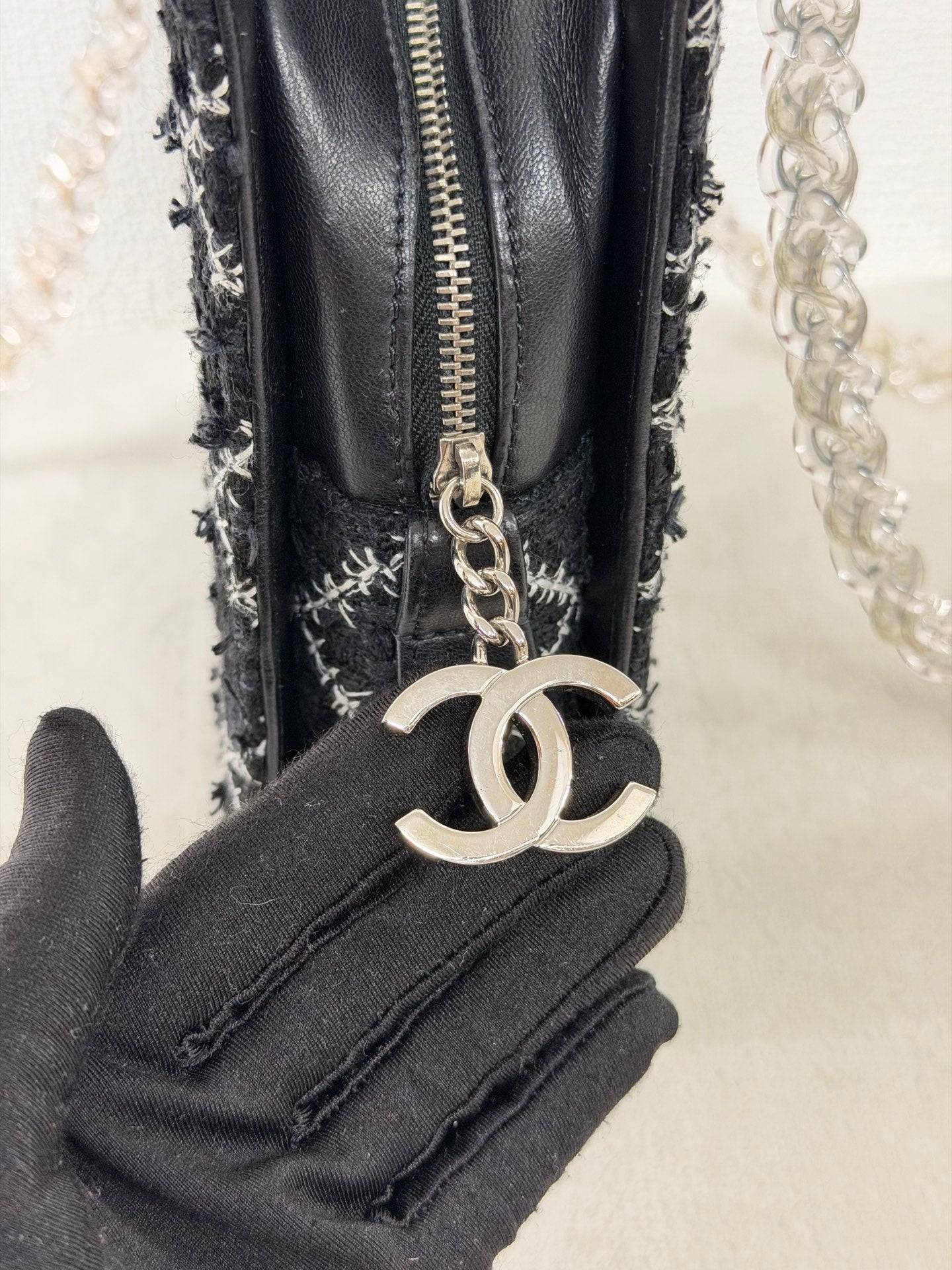 Chanel Diamond Stitch Tweed and Resin Chain Shoulder Bag