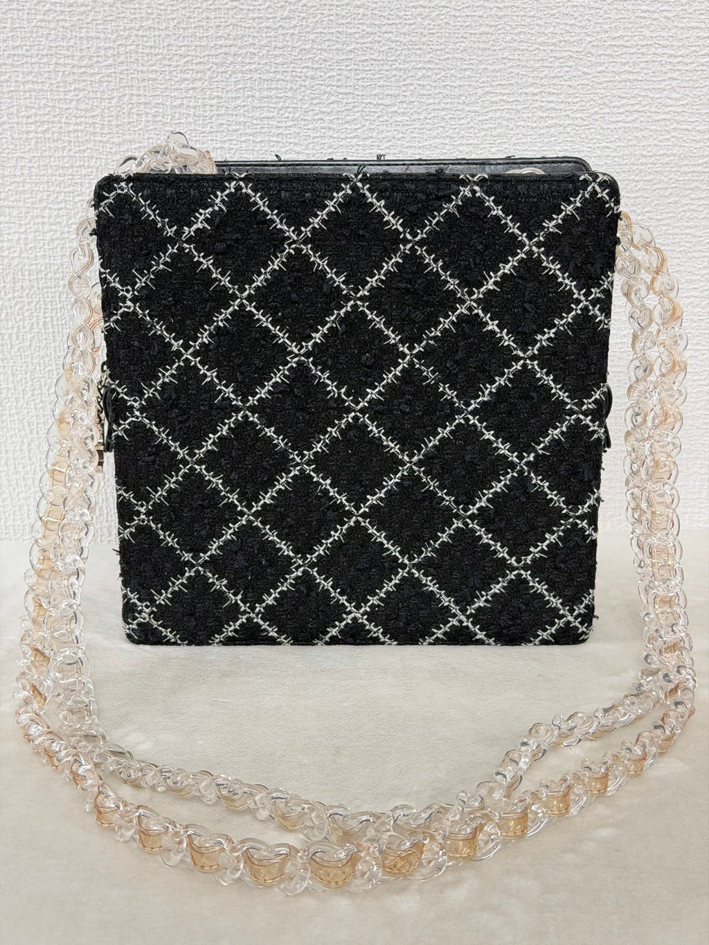 Chanel Diamond Stitch Tweed and Resin Chain Shoulder Bag