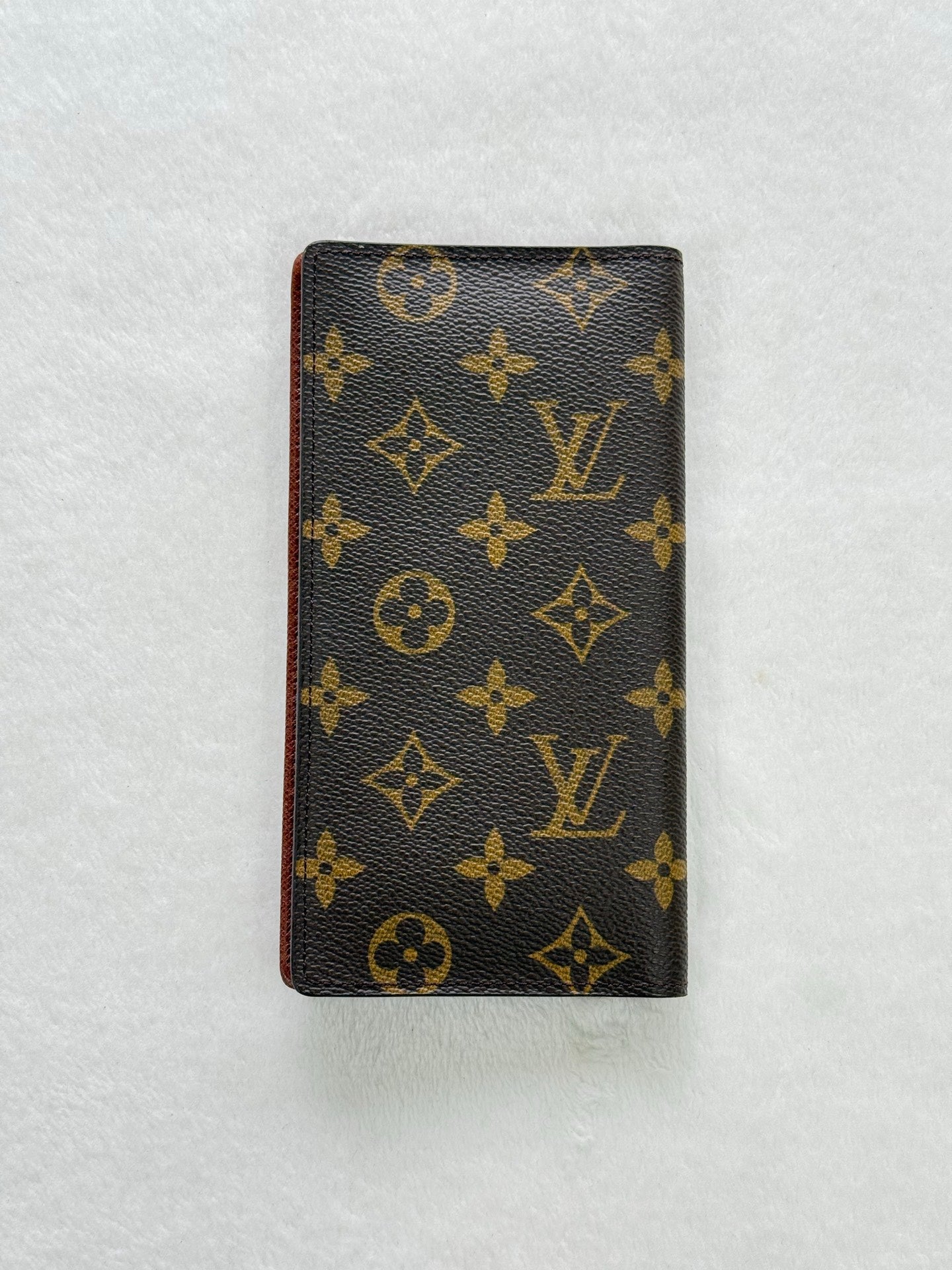 LOUIS VUITTON Monogram Bifold Wallet