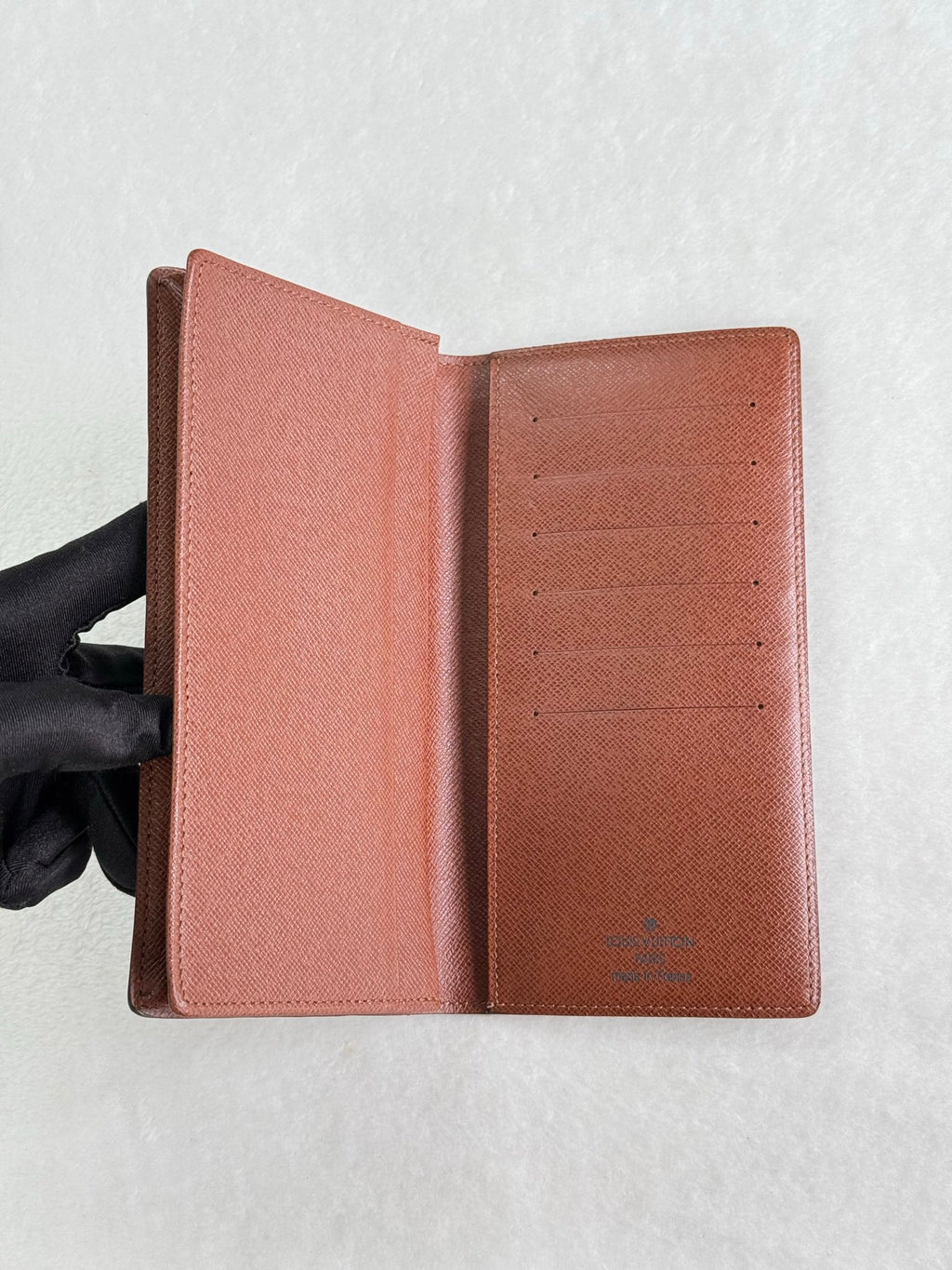 LOUIS VUITTON Monogram Bifold Wallet