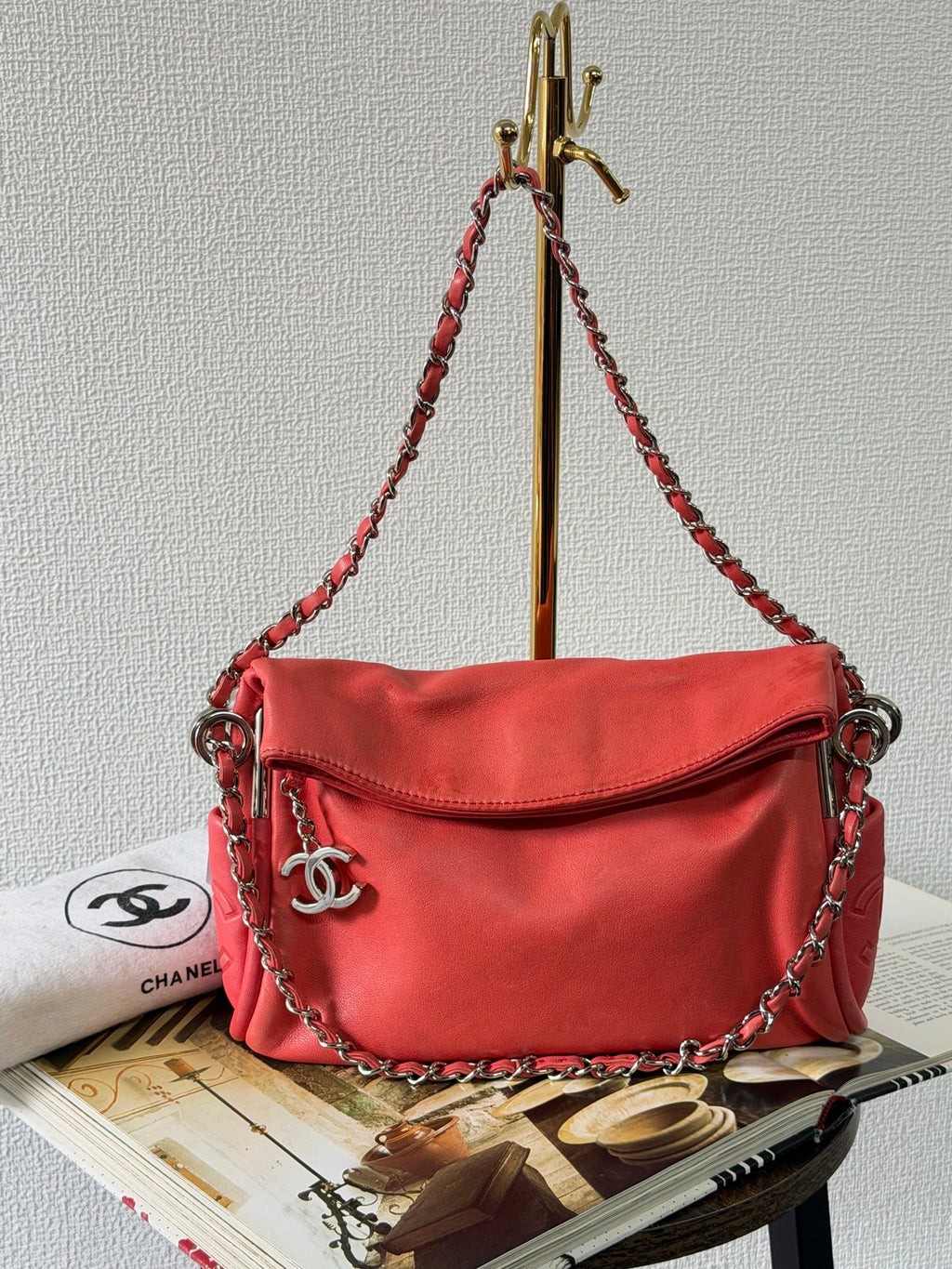 CHANEL Ultimate Soft HoboLambskin Chainbag