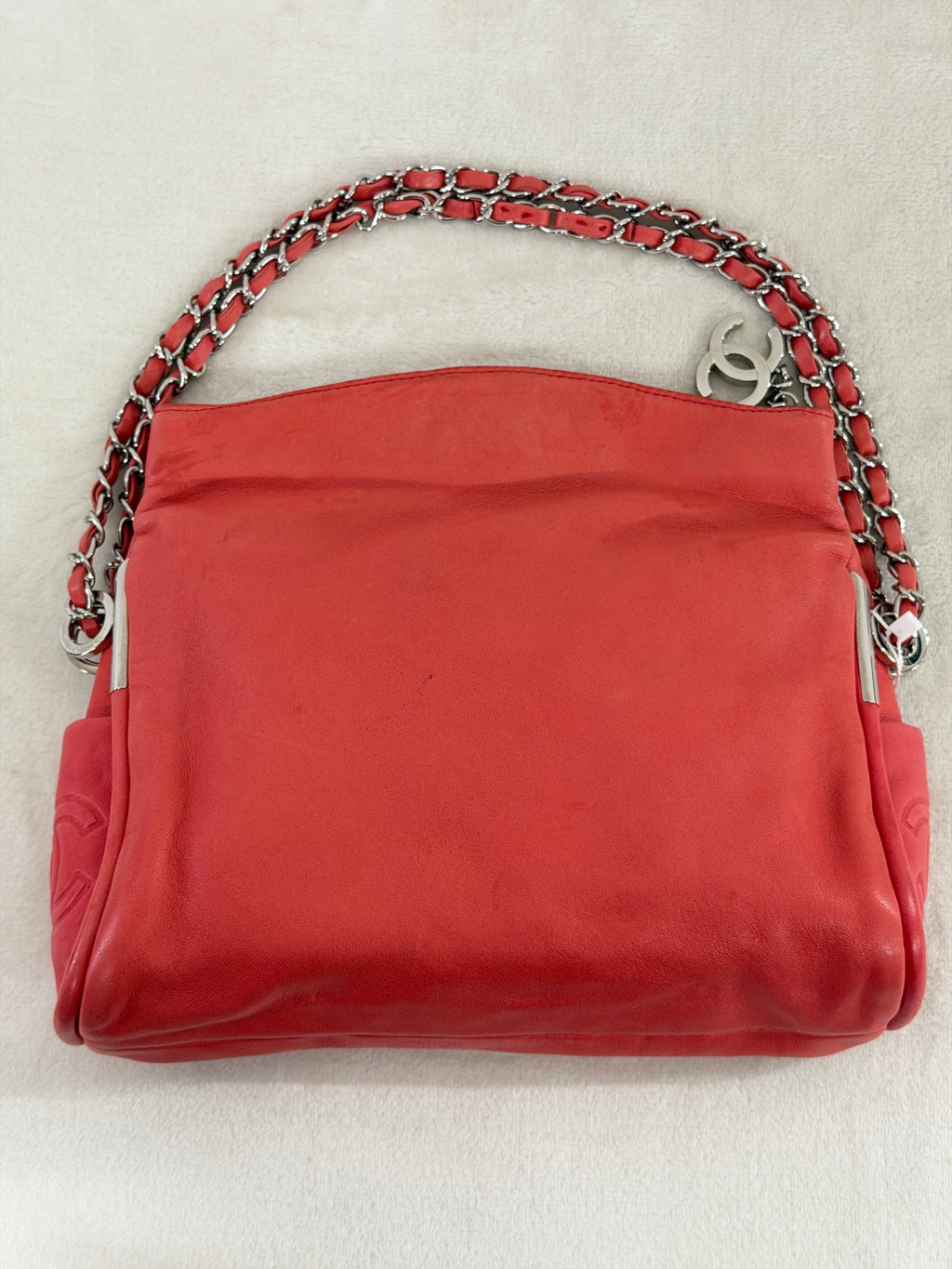 CHANEL Ultimate Soft HoboLambskin Chainbag