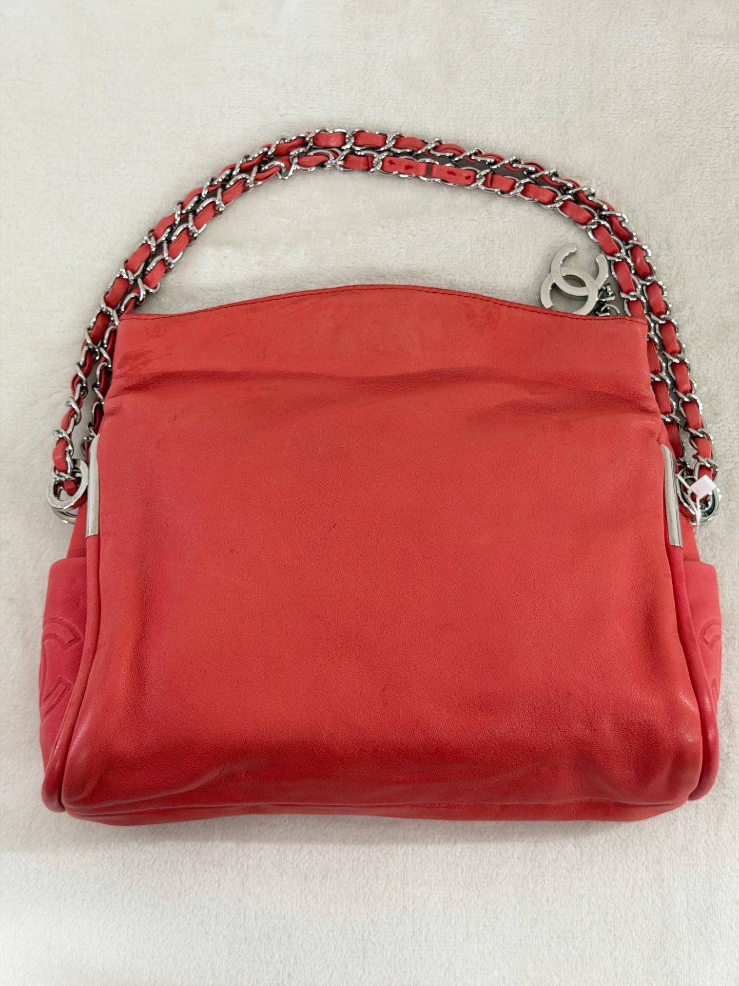 CHANEL Ultimate Soft HoboLambskin Chainbag
