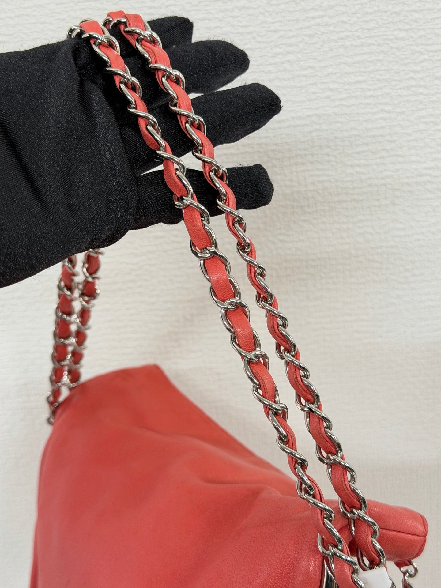 CHANEL Ultimate Soft HoboLambskin Chainbag