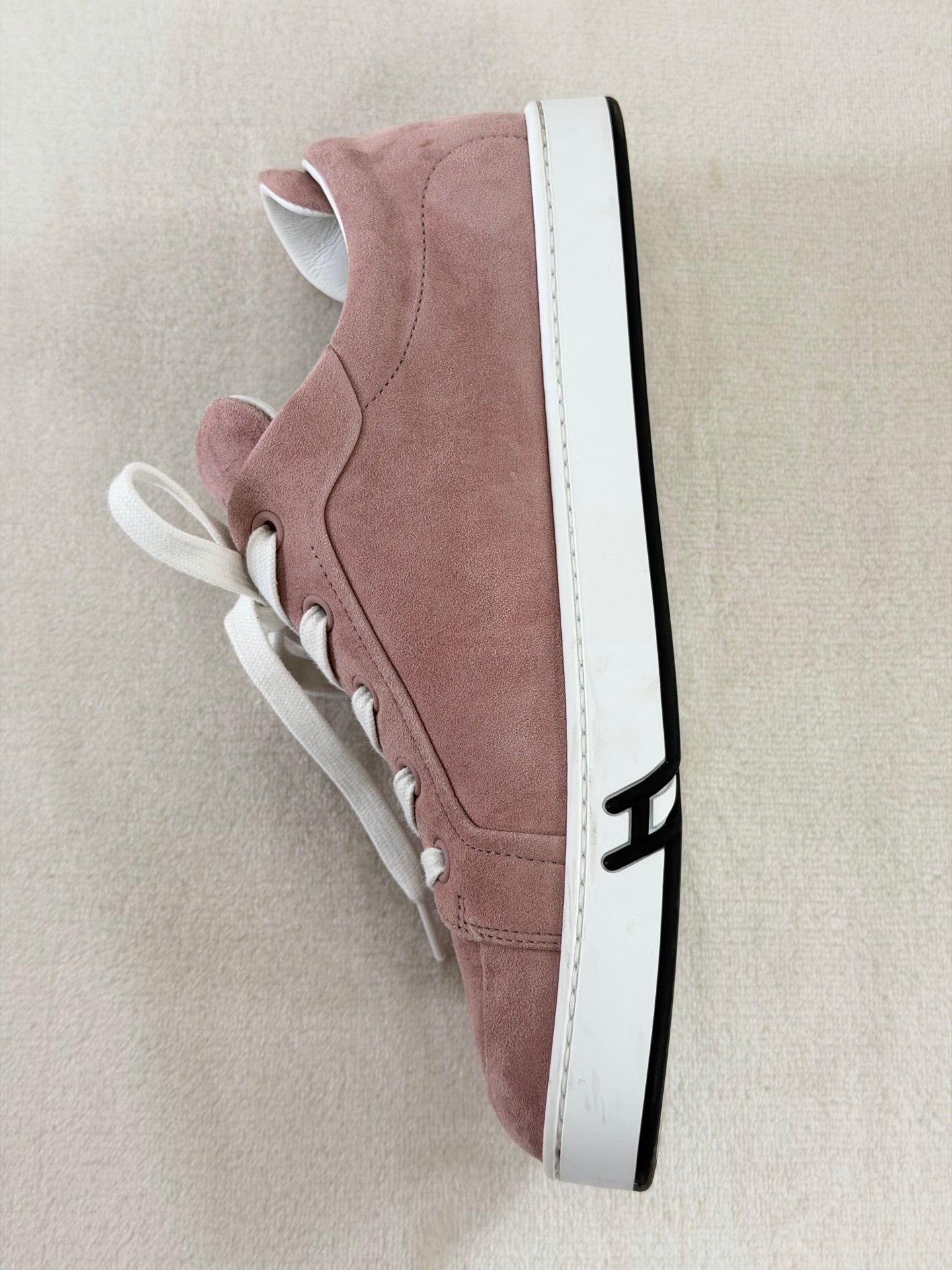 HERMES Sneaker