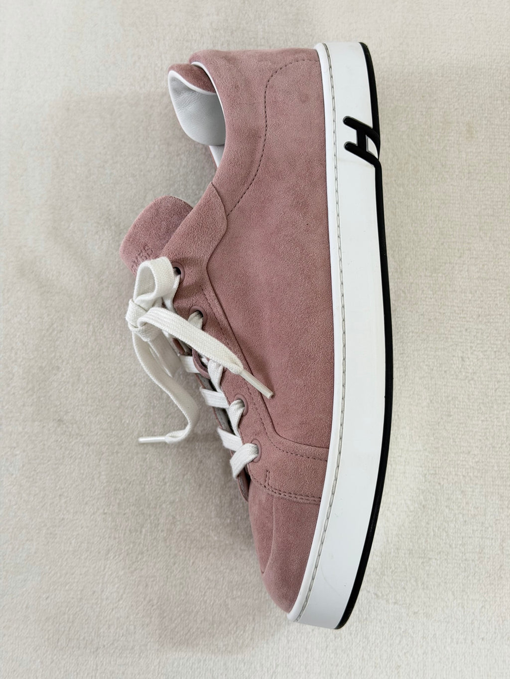 HERMES Sneaker