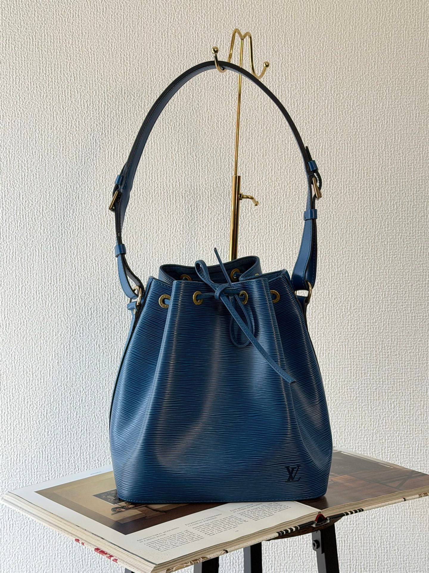 Louis Vuitton Petit Noé Epi Blue