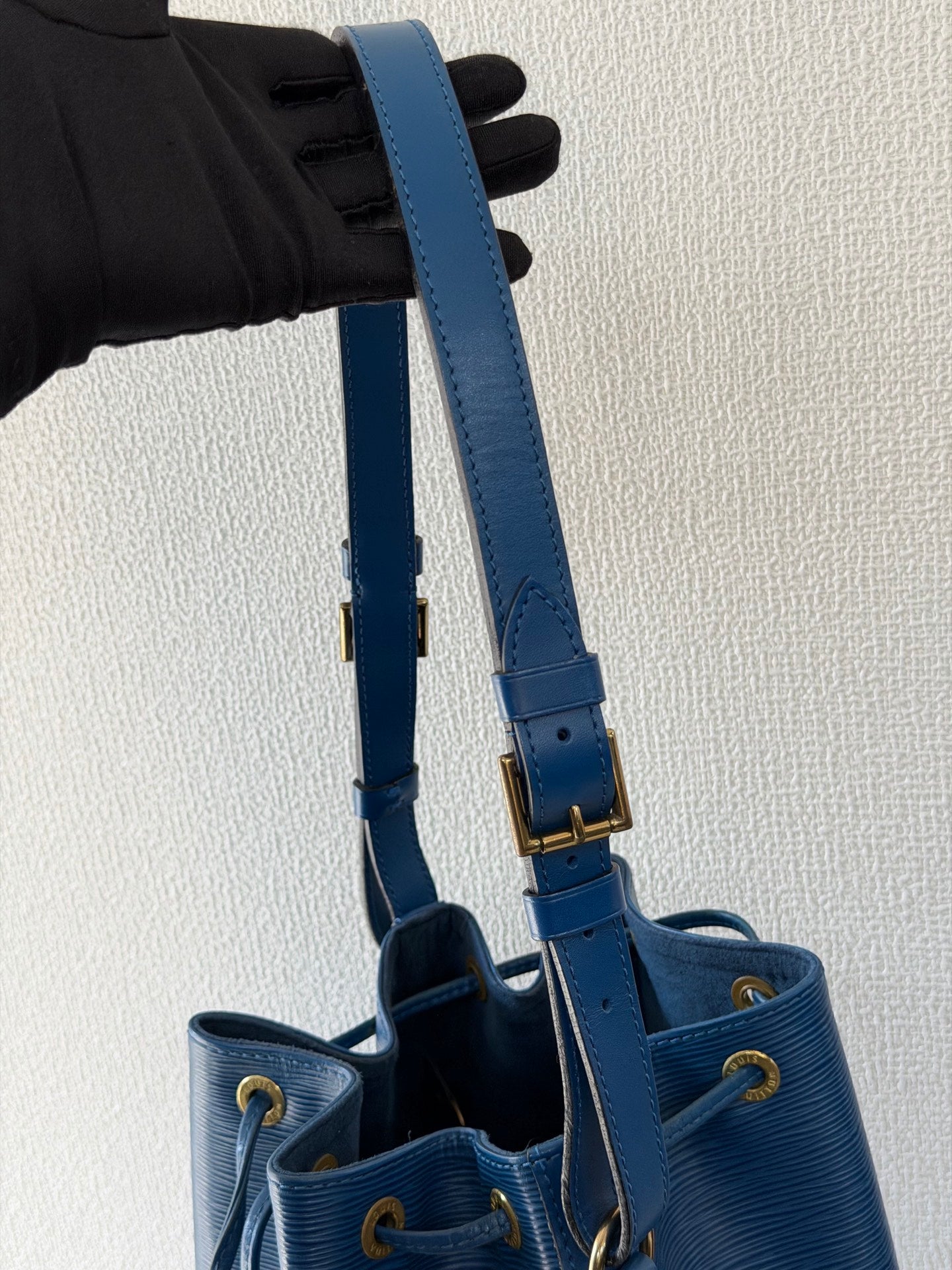 Louis Vuitton Petit Noé Epi Blue