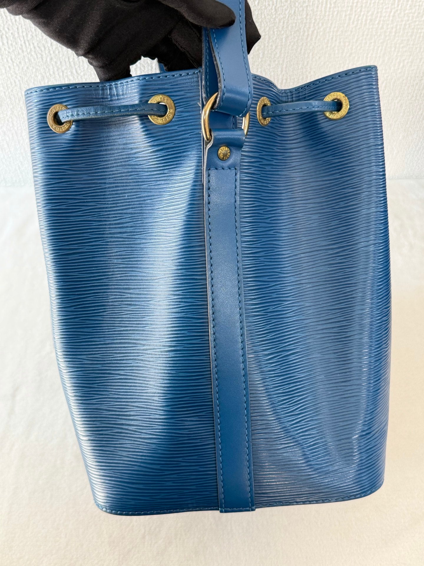 Louis Vuitton Petit Noé Epi Blue