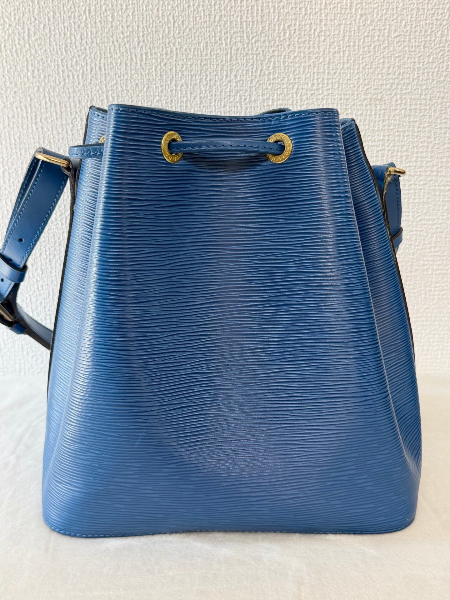 Louis Vuitton Petit Noé Epi Blue