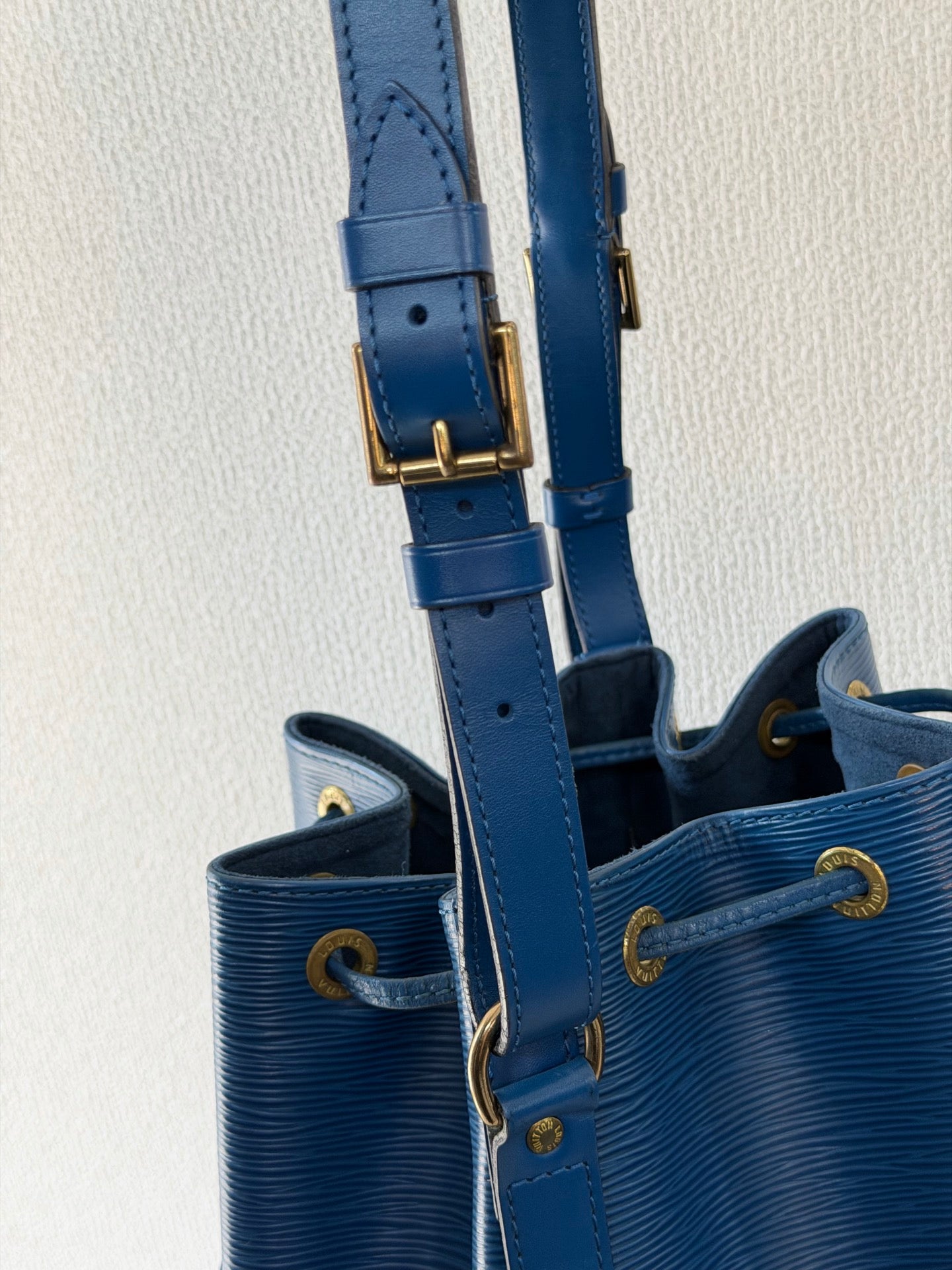 Louis Vuitton Petit Noé Epi Blue