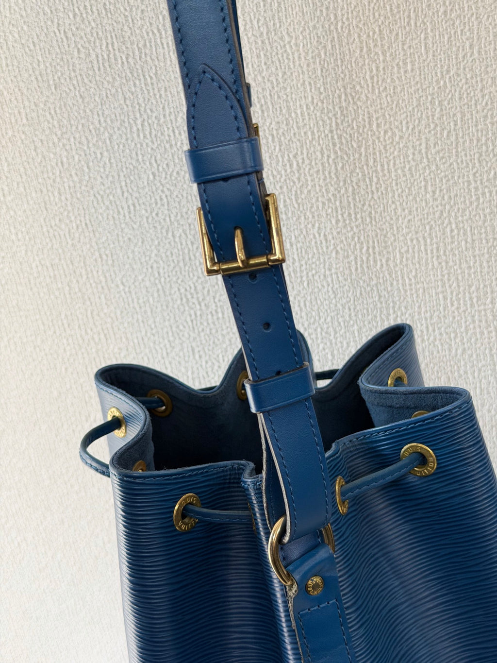 Louis Vuitton Petit Noé Epi Blue