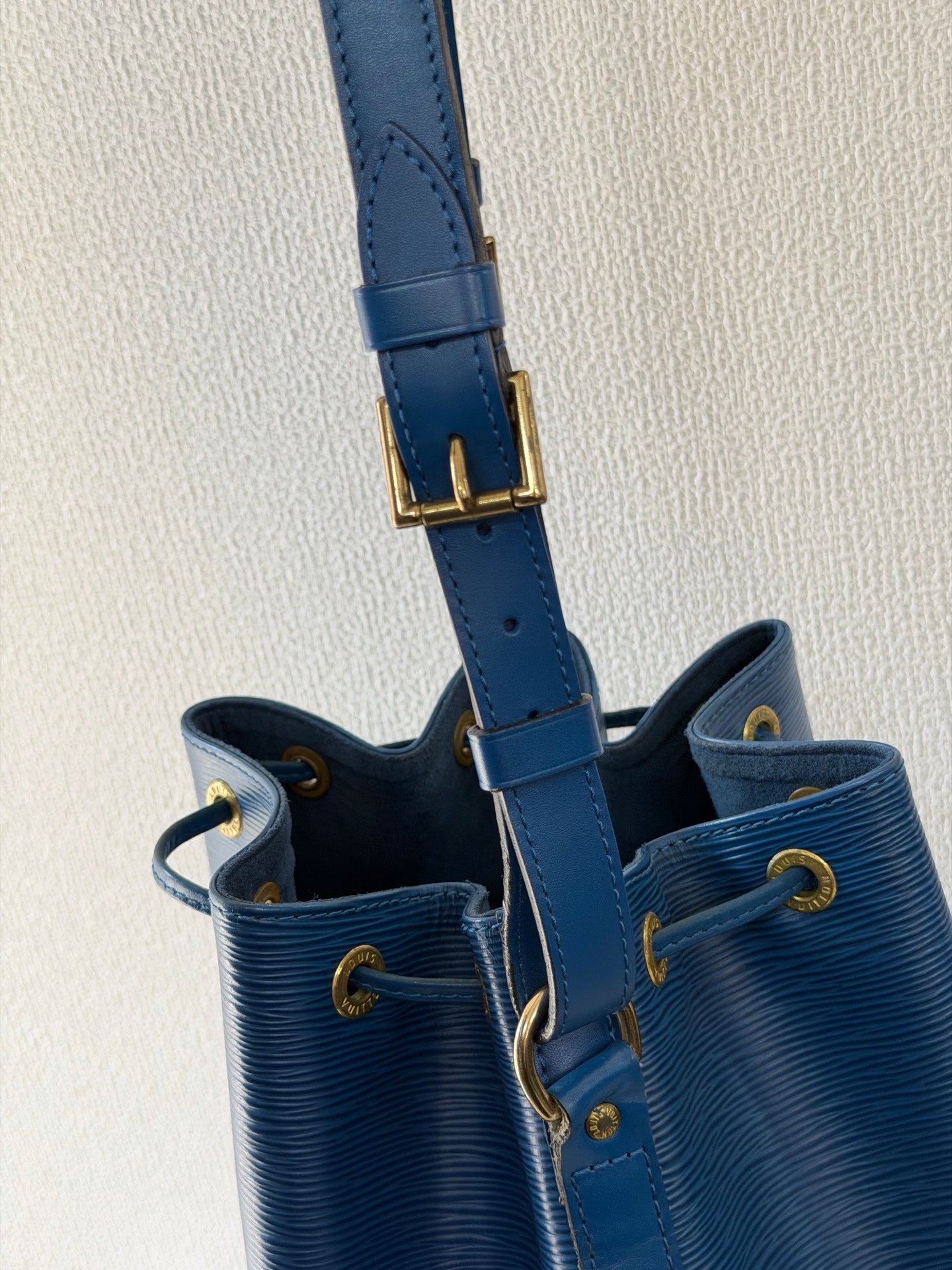 Louis Vuitton Petit Noé Epi Blue