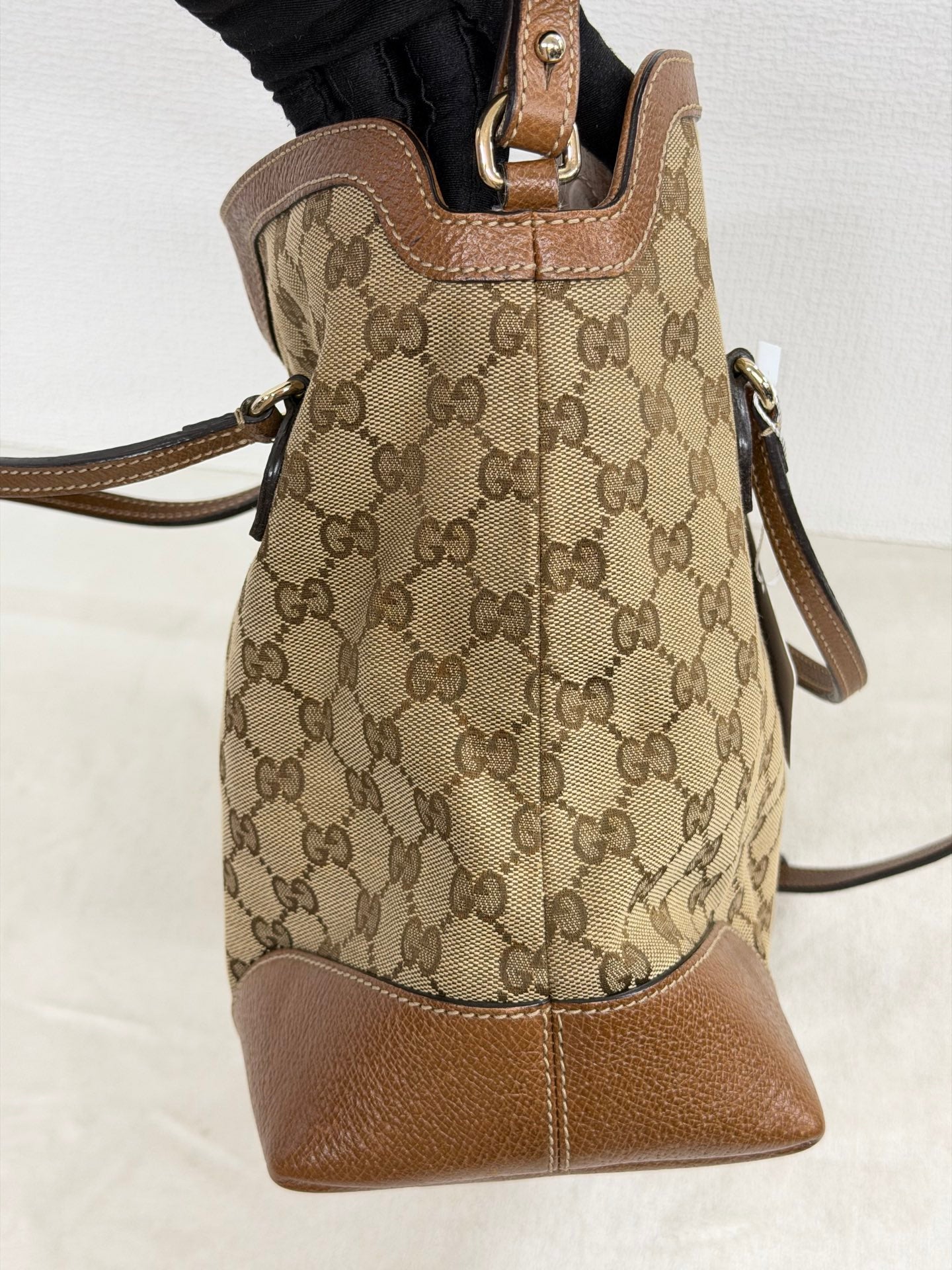 Gucci Bree GG Canvas 2WAY Top Handle Bag