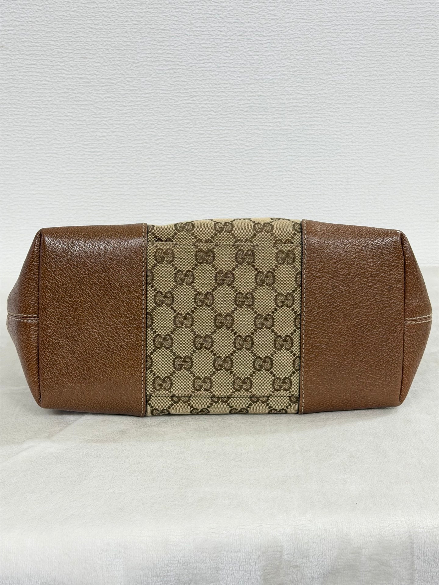 Gucci Bree GG Canvas 2WAY Top Handle Bag