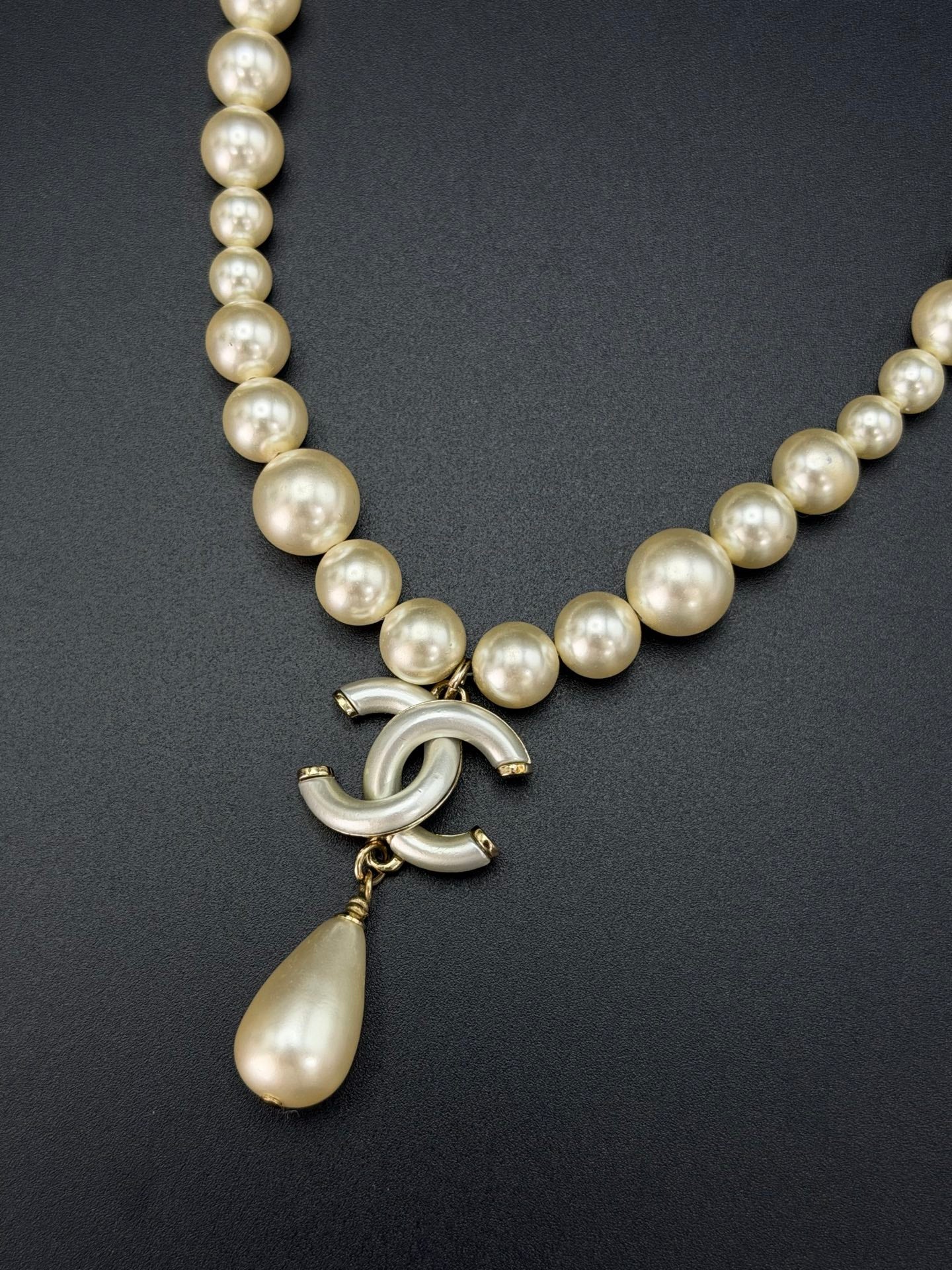 Chanel Faux Pearl CC Drop Choker Necklace