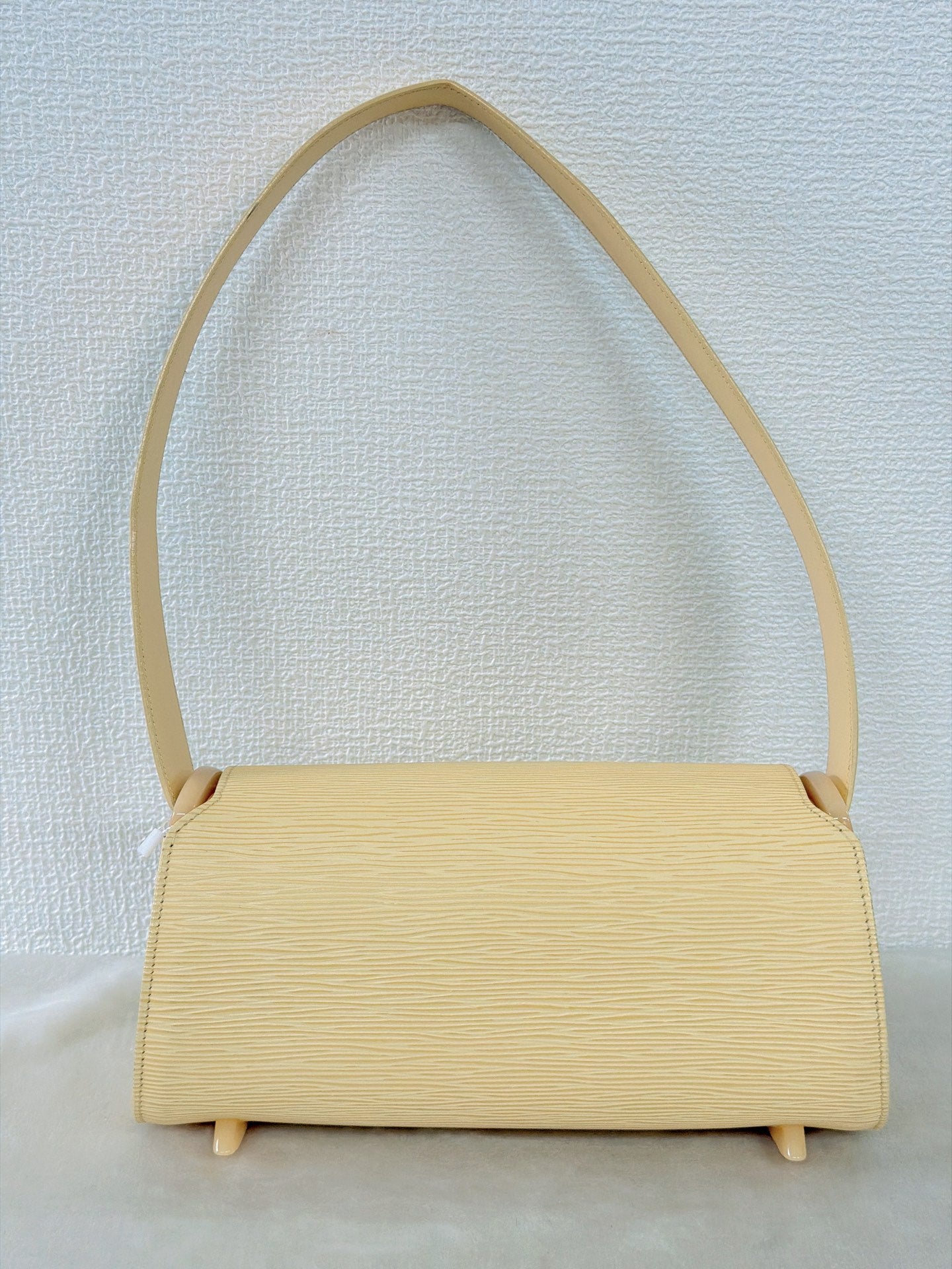 Louis Vuitton Vanilla Epi Leather Nocturne PM Bag