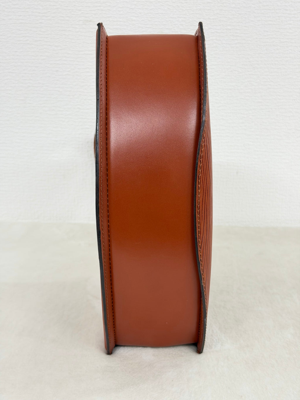 Louis Vuitton Kenyan Fawn Epi Leather Tilsitt Bag