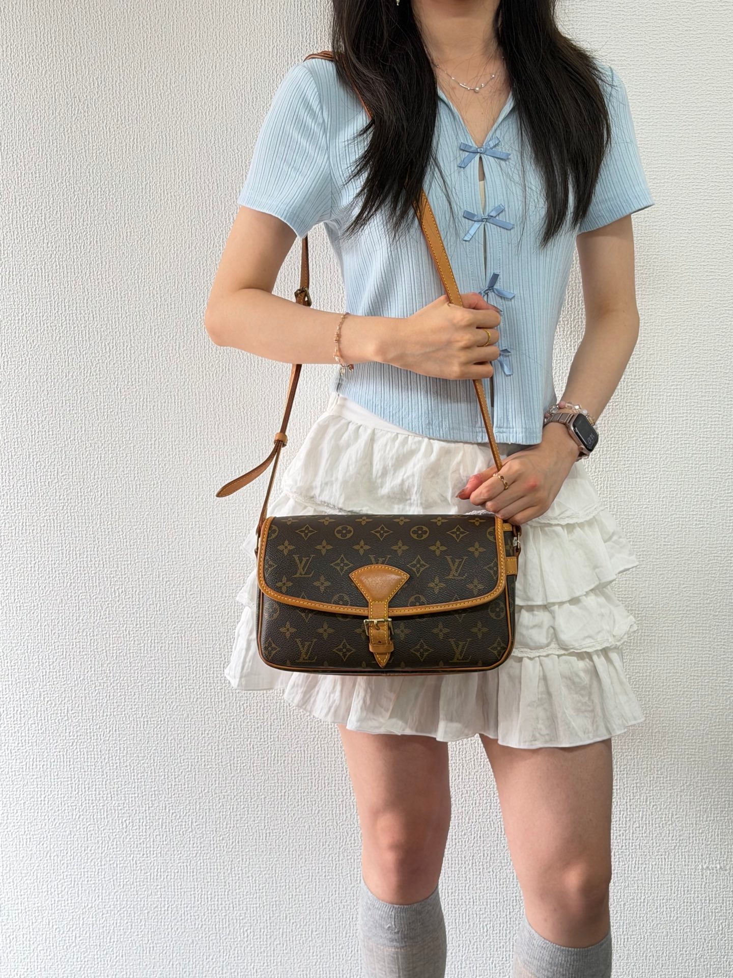 LOUIS VUITTON Monogram Baguette Bag