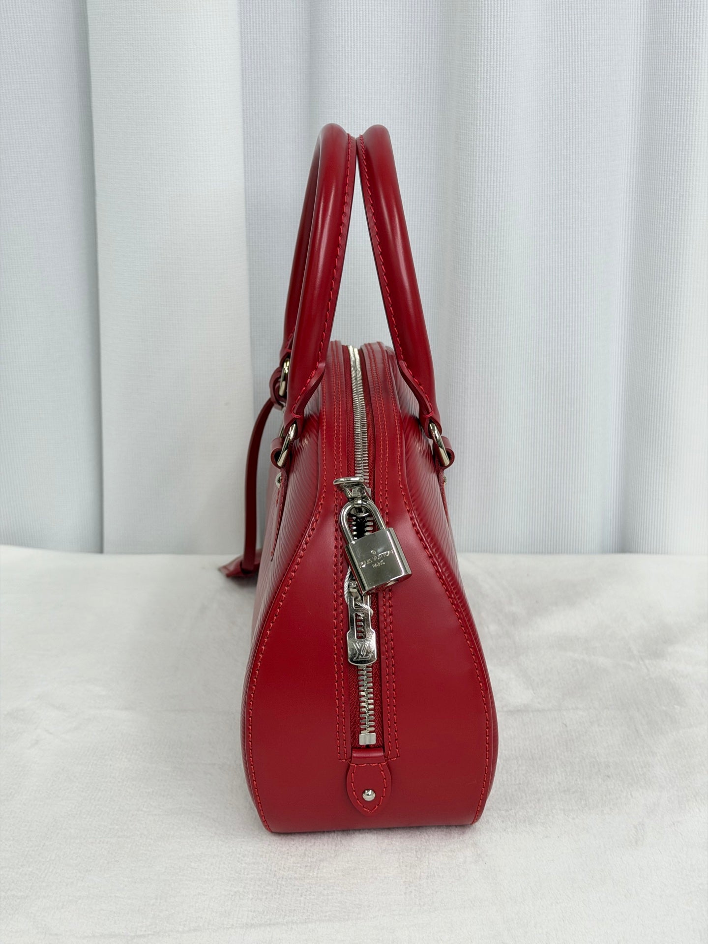Louis Vuitton Red Epi Leather Jasmin Handbag