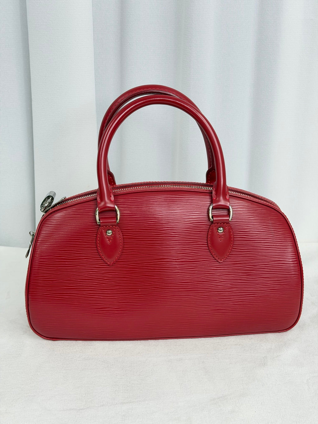 Louis Vuitton Red Epi Leather Jasmin Handbag