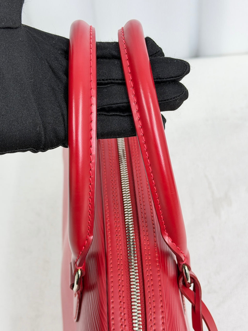 Louis Vuitton Red Epi Leather Jasmin Handbag