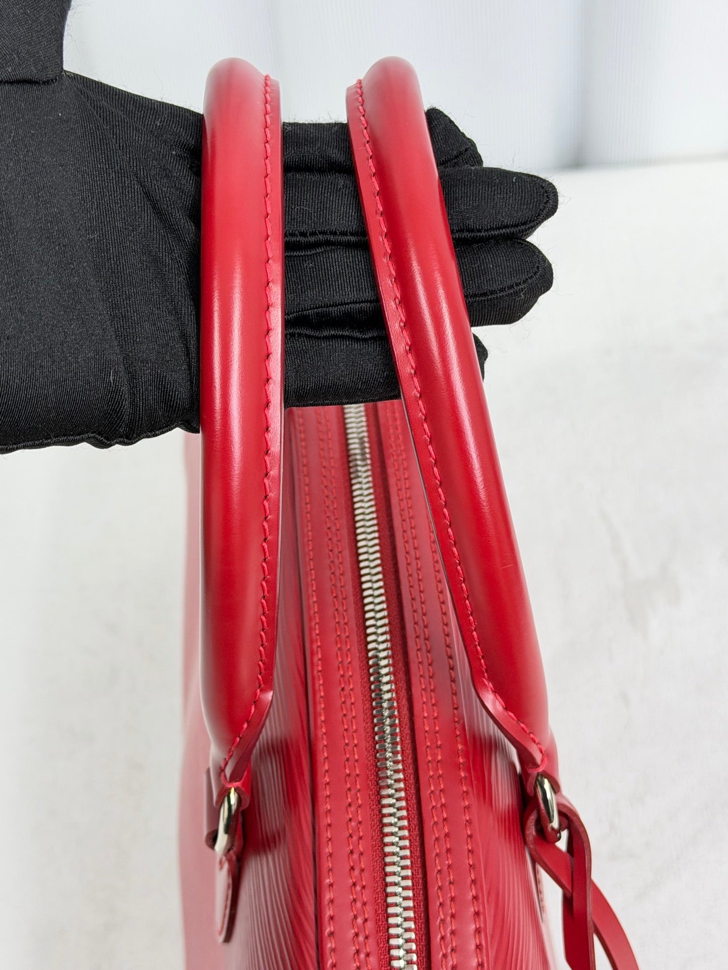 Louis Vuitton Red Epi Leather Jasmin Handbag