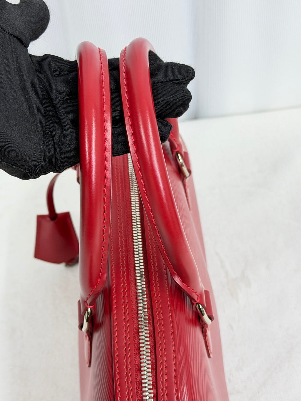 Louis Vuitton Red Epi Leather Jasmin Handbag