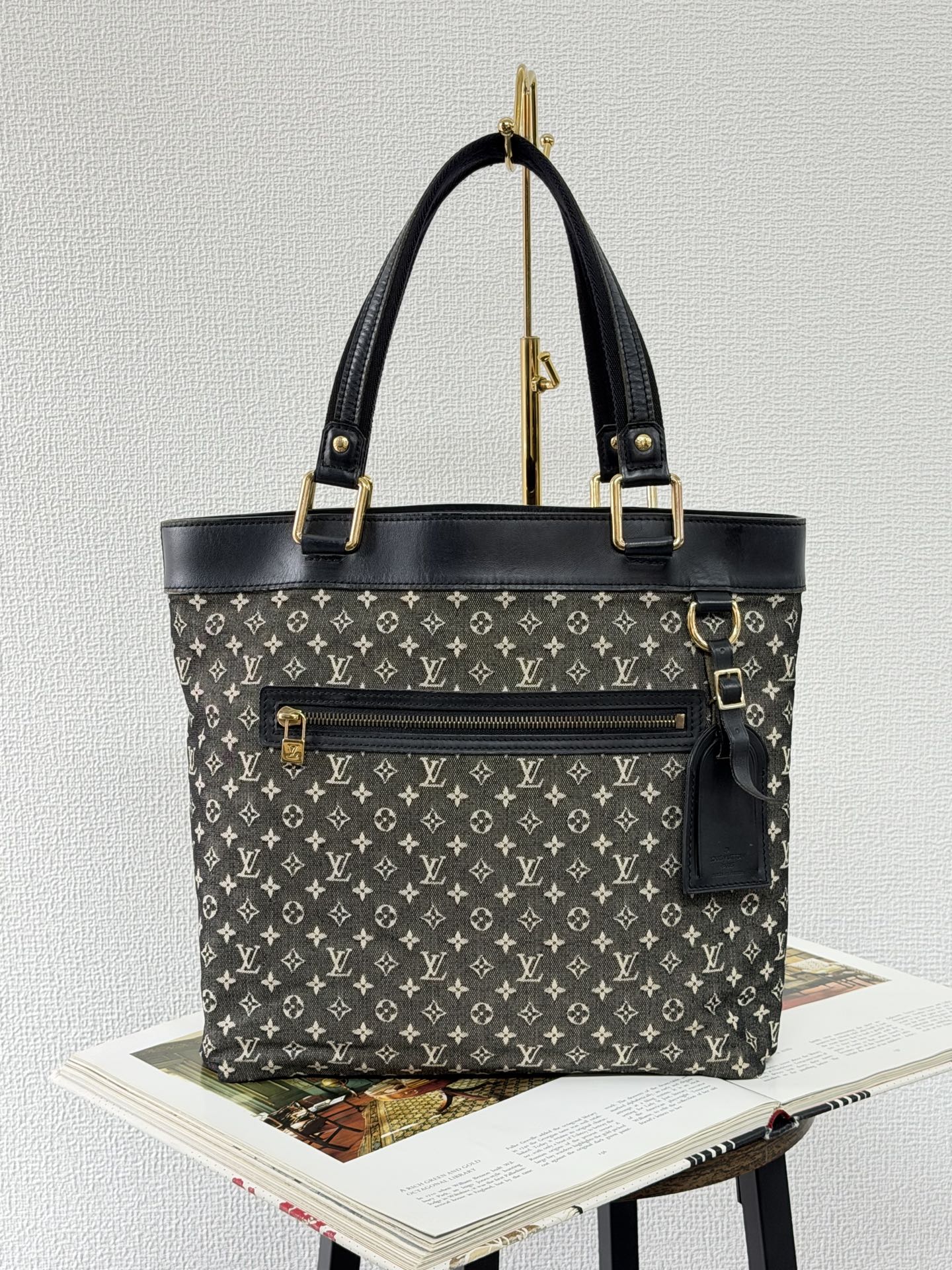 Louis Vuitton Monogram Mini Lucille GM Handbag