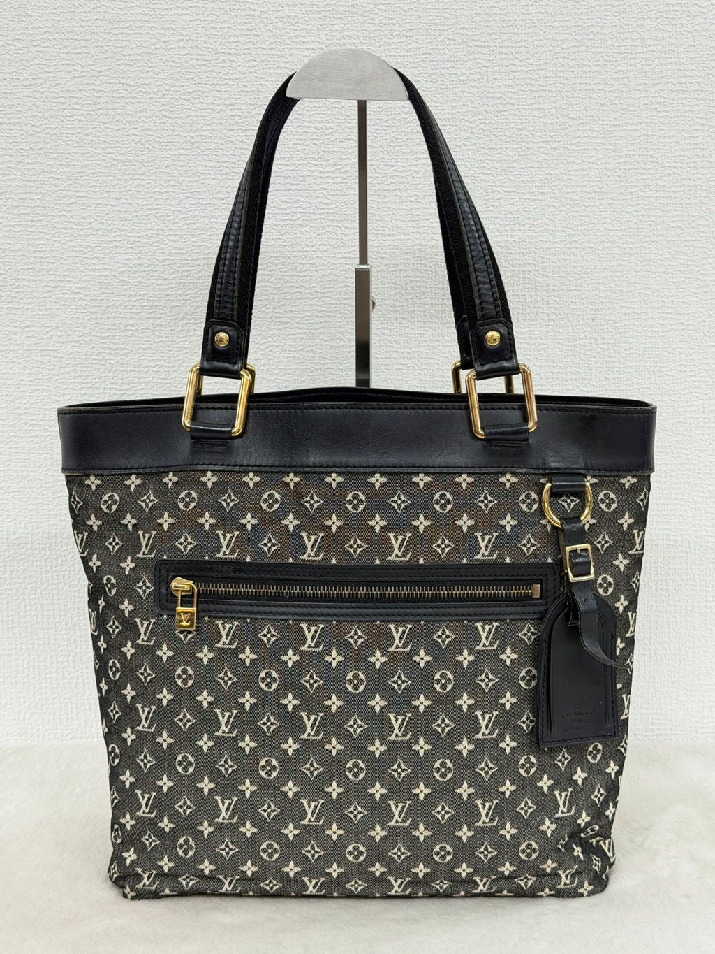 Louis Vuitton Monogram Mini Lucille GM Handbag