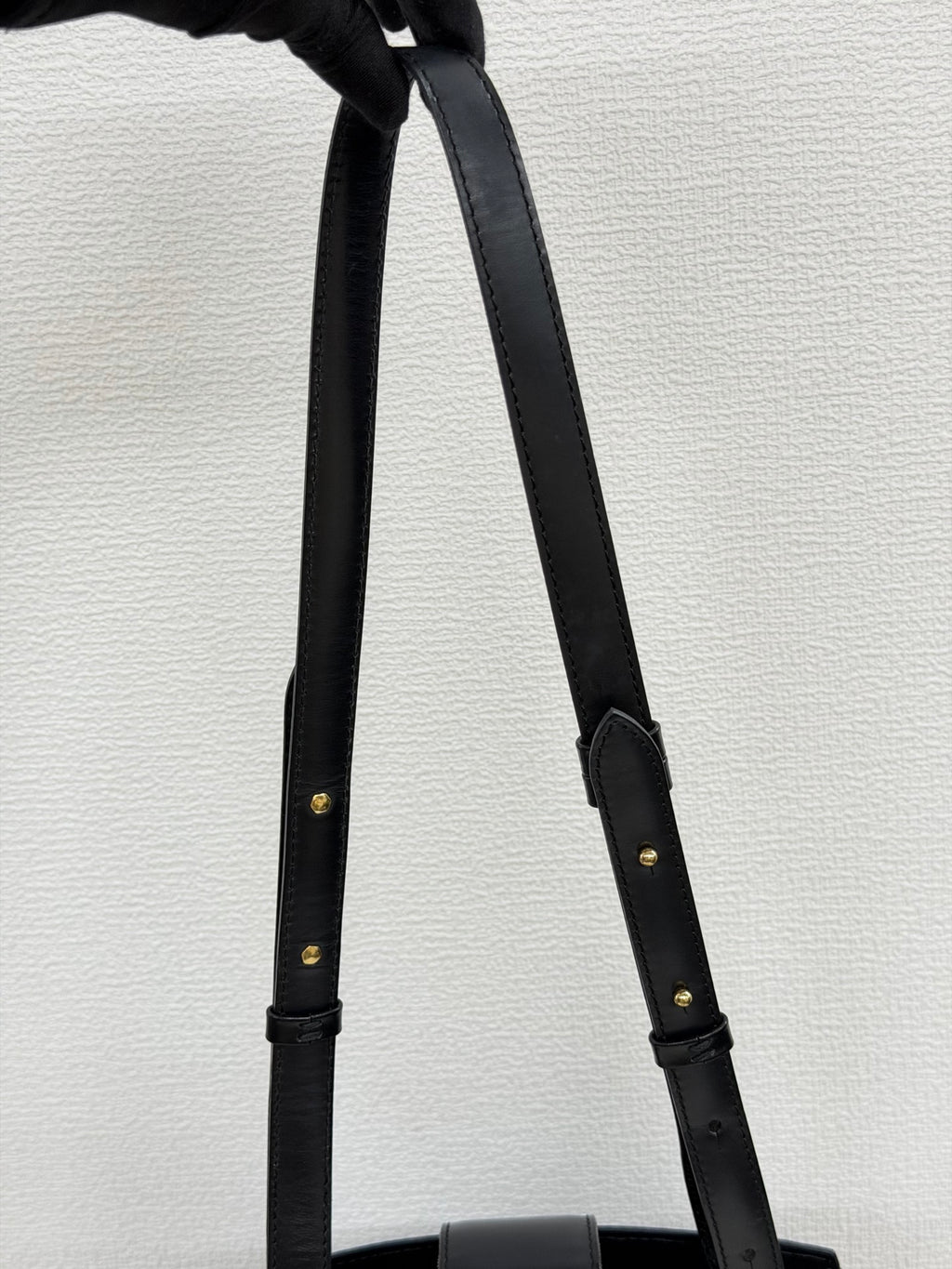 LOUIS VUITTON EPI Bucket Shoulder Bag