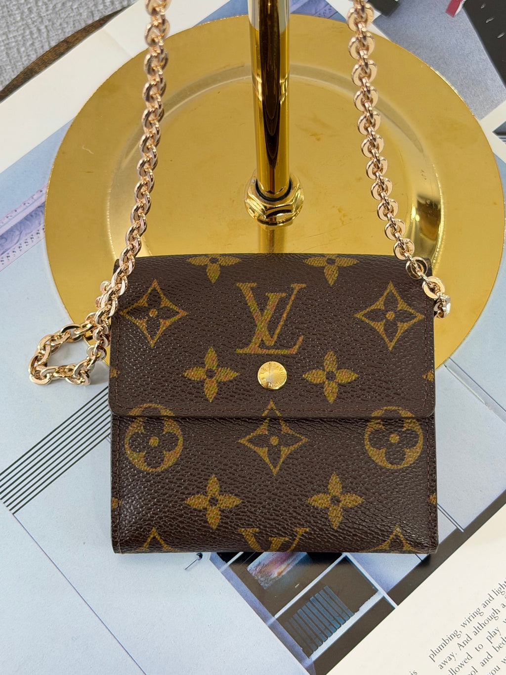 LOUIS VUITTON Monogram Trifold Wallet