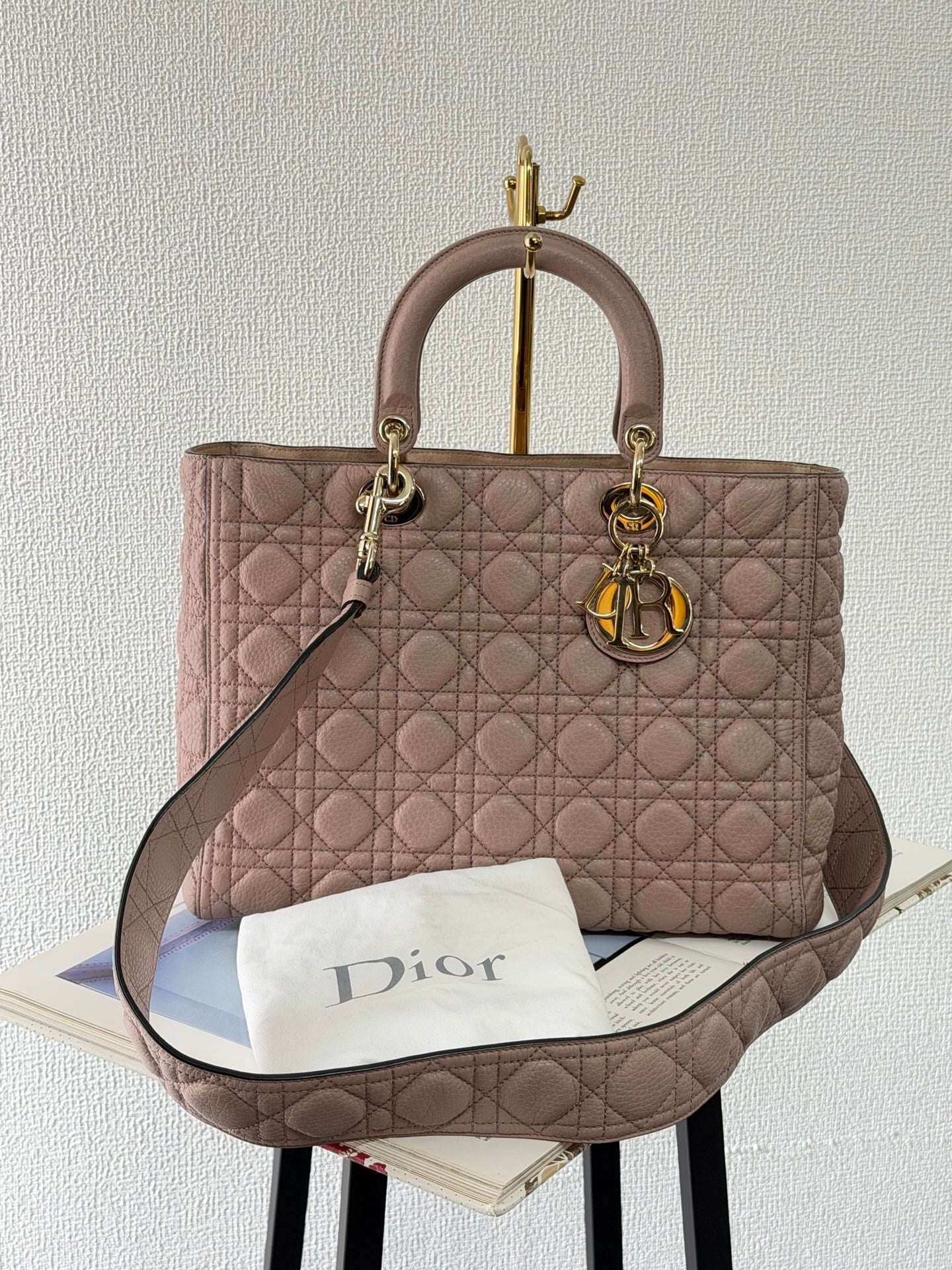 CHRISTIAN DIOR Lady Dior Bag