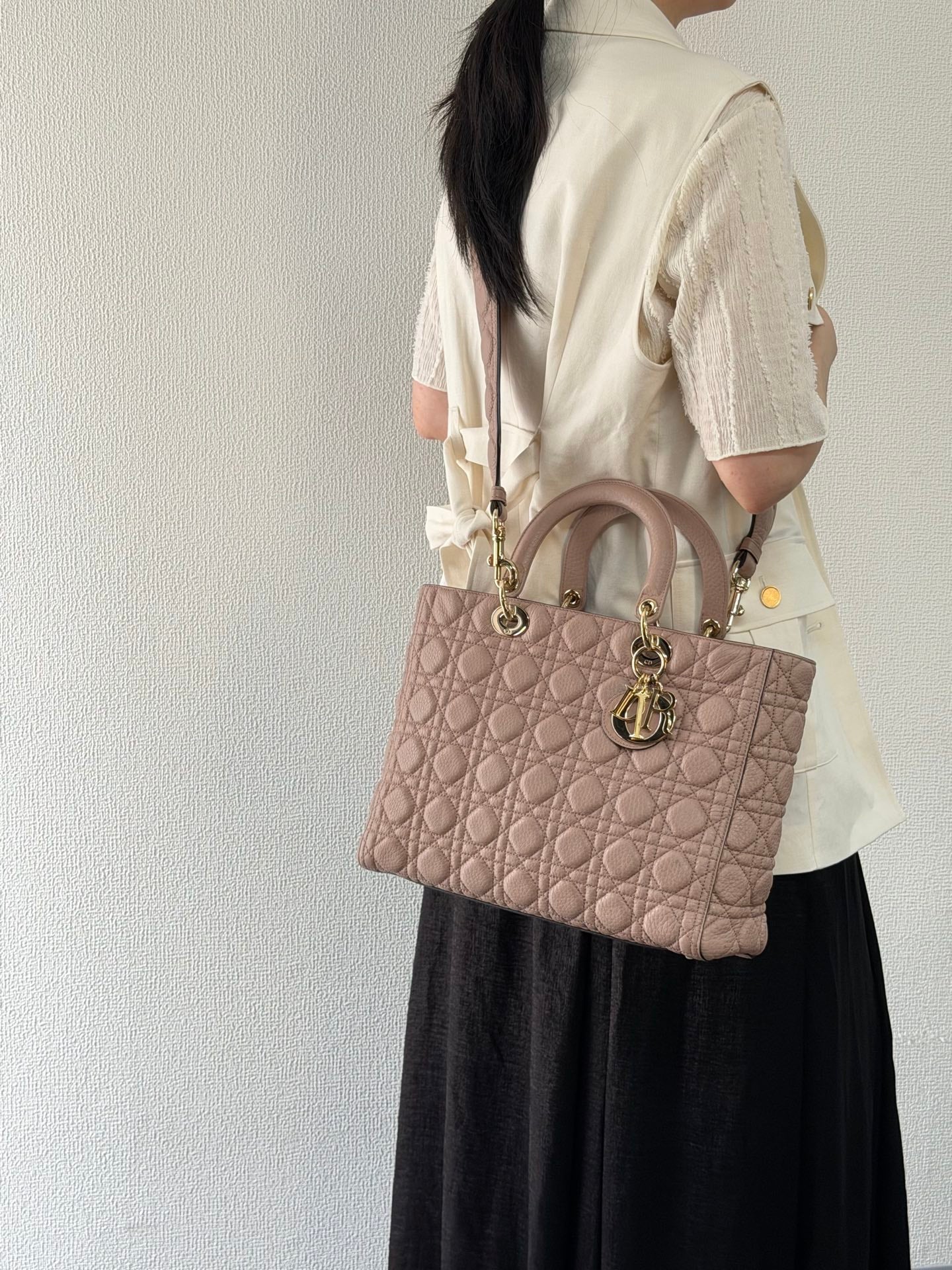 CHRISTIAN DIOR Lady Dior Bag