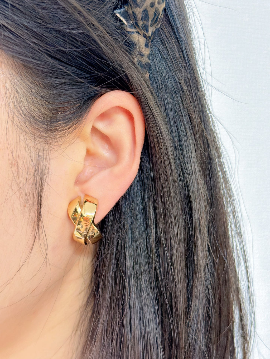 Christian Dior Gold Crossover Clip-On Earrings