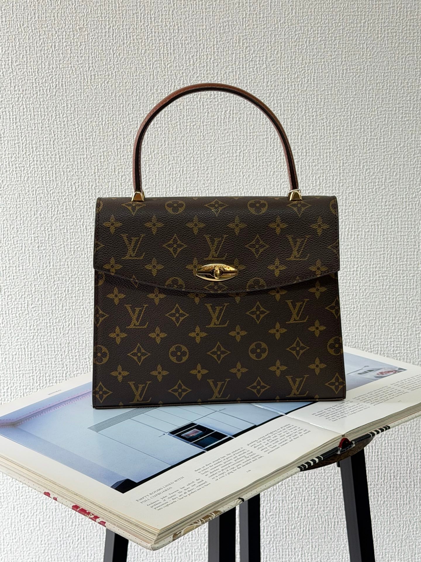 Louis Vuitton Monogram Beverly MM Bag