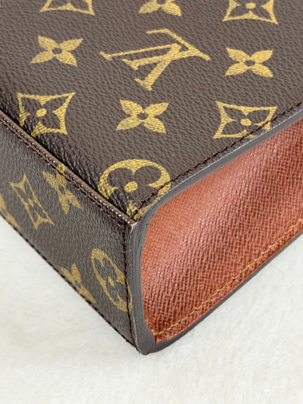Louis Vuitton Monogram Beverly MM Bag