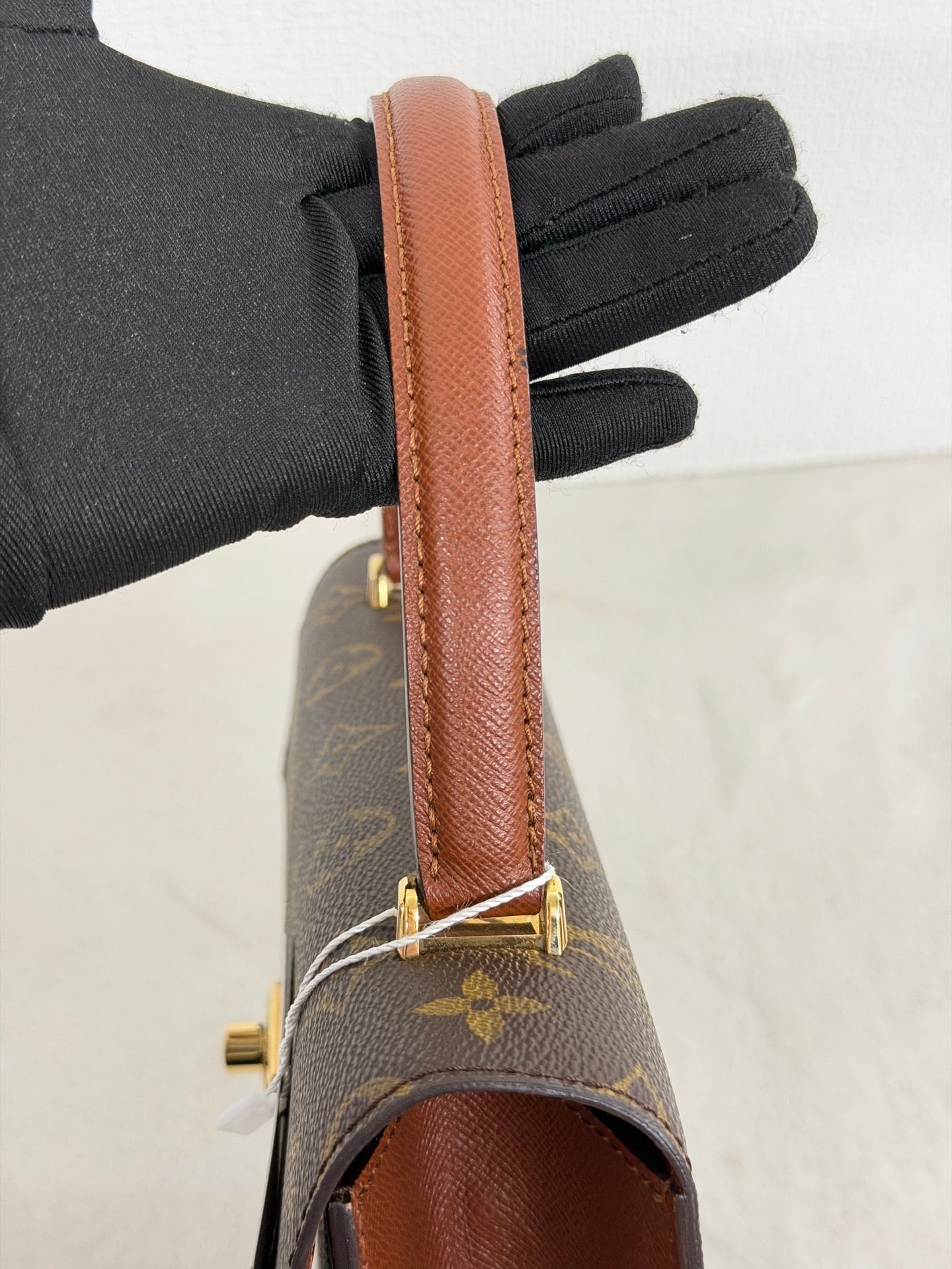 Louis Vuitton Monogram Beverly MM Bag