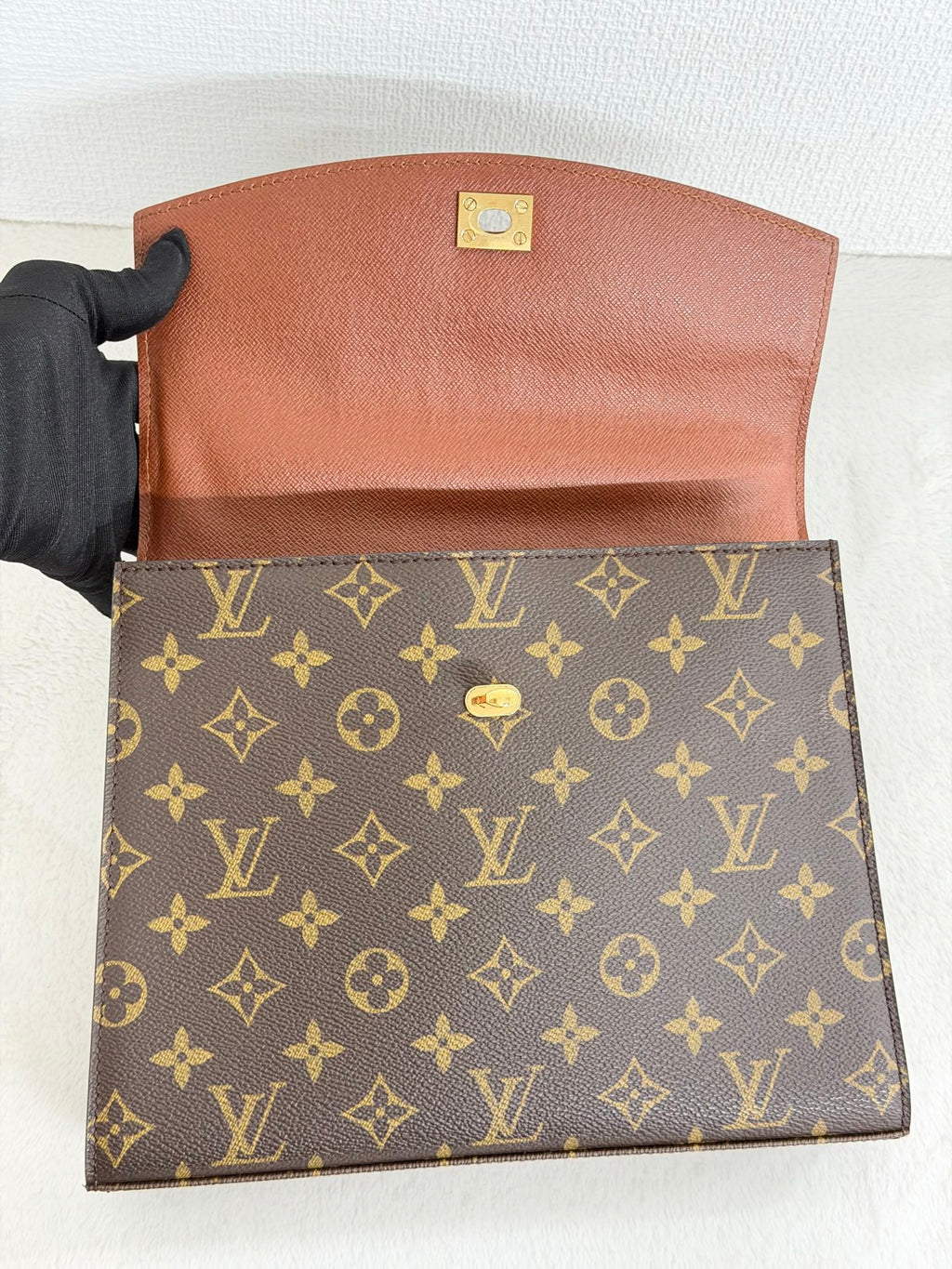 Louis Vuitton Monogram Beverly MM Bag