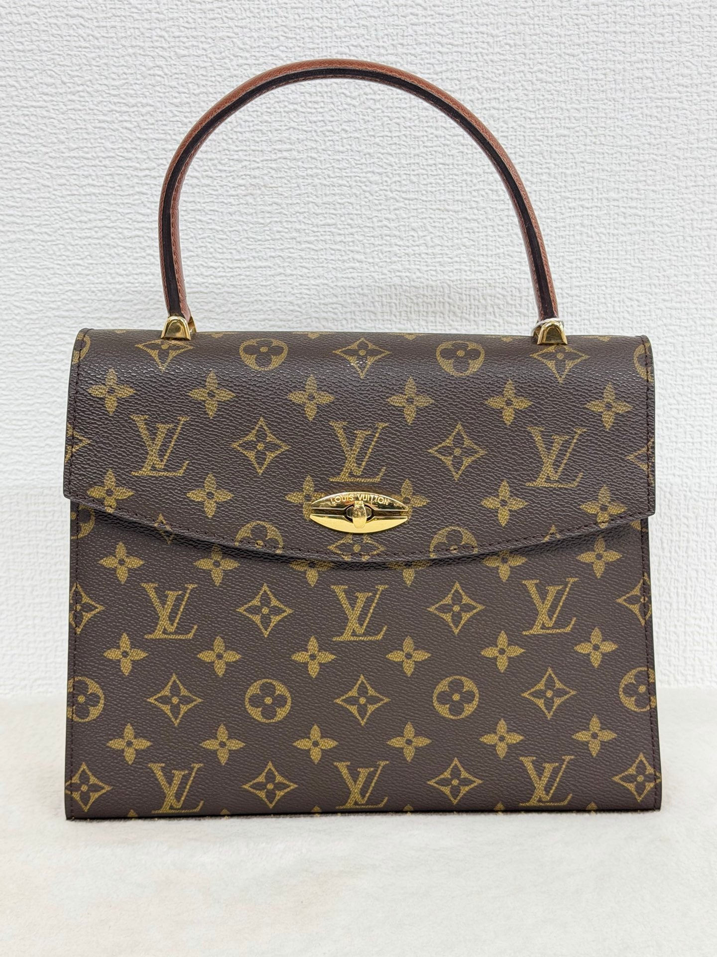 Louis Vuitton Monogram Beverly MM Bag