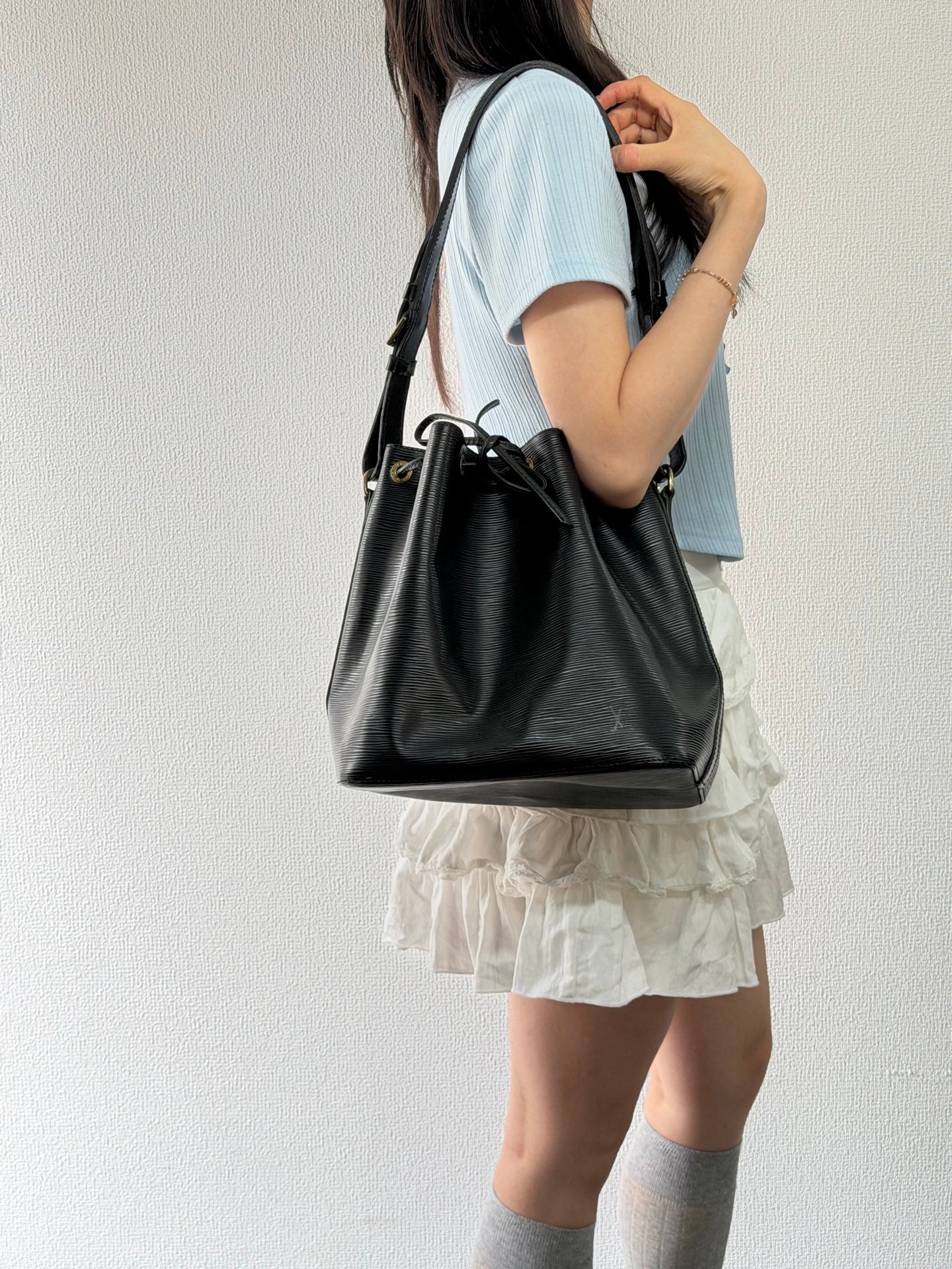 Louis Vuitton Épi Leather Noé Bag(Noir/Black coloration)
