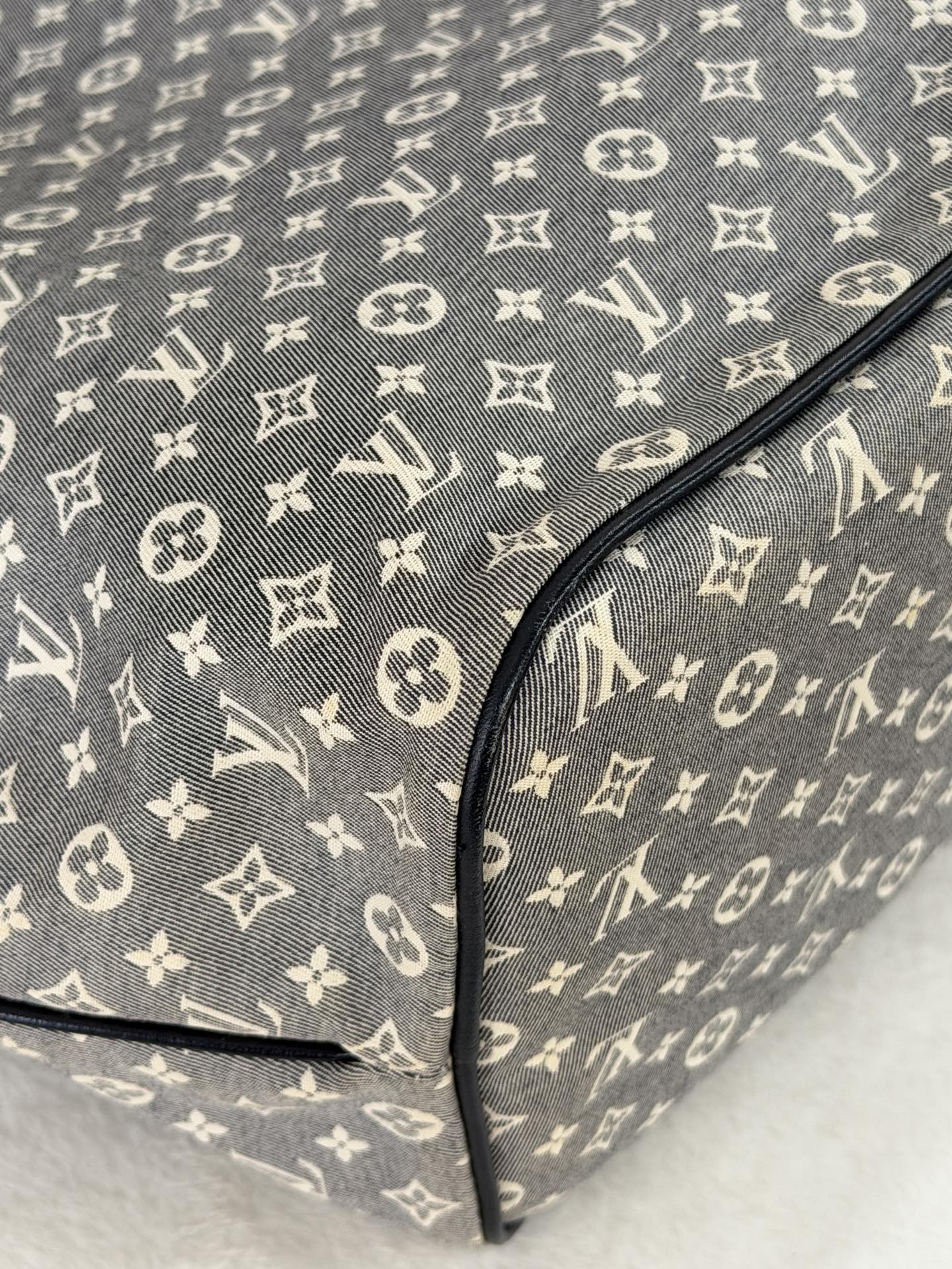 LOUIS VUITTON Monogram Denim Neverfull Shouldlerbag
