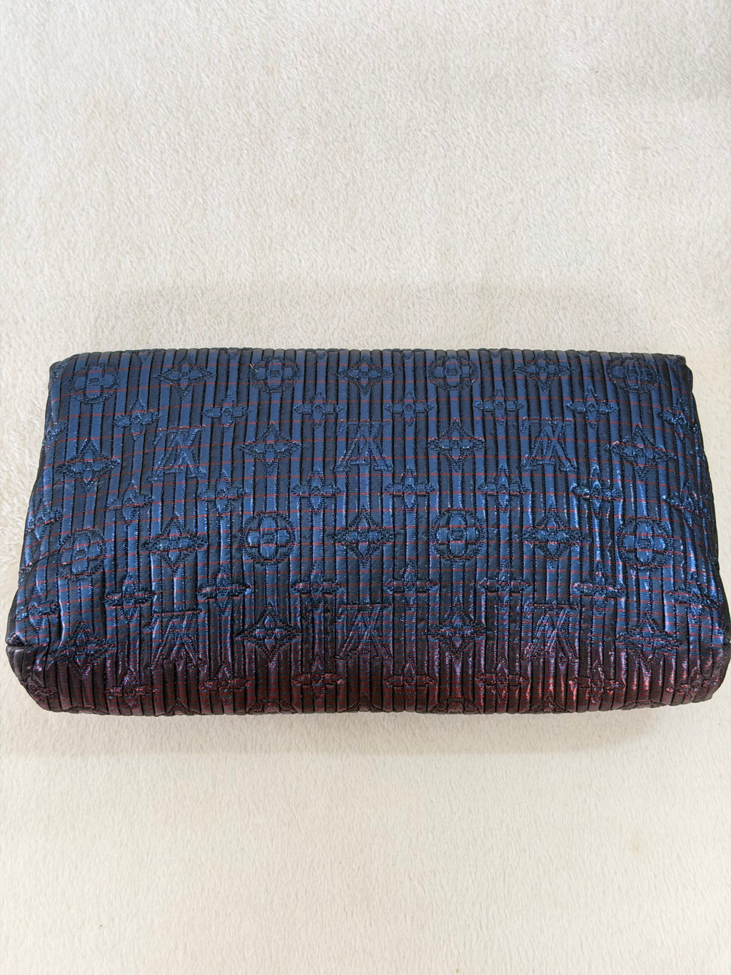 Louis Vuitton Pochette Altaïr Clutch