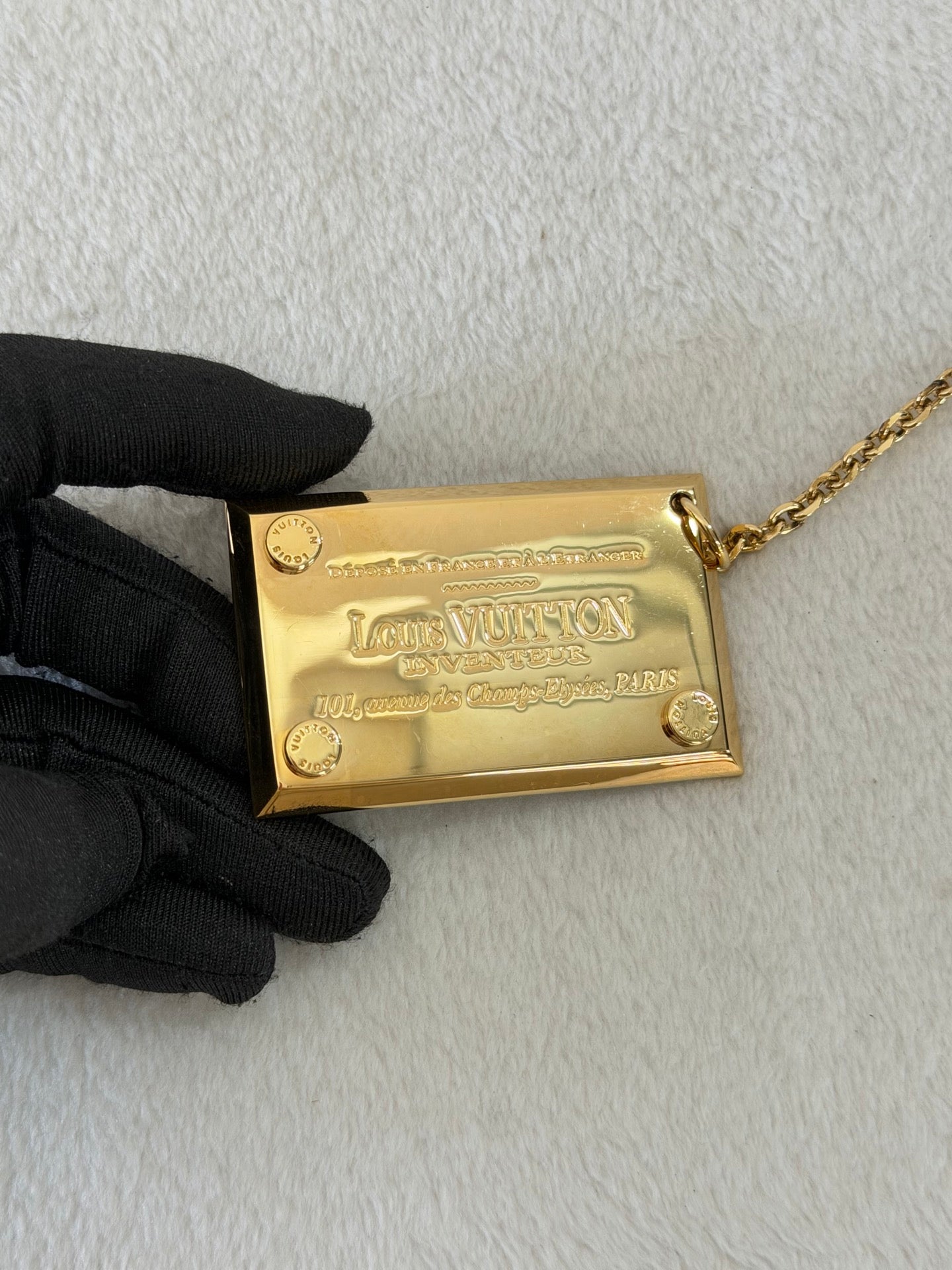 Louis Vuitton Pochette Altaïr Clutch