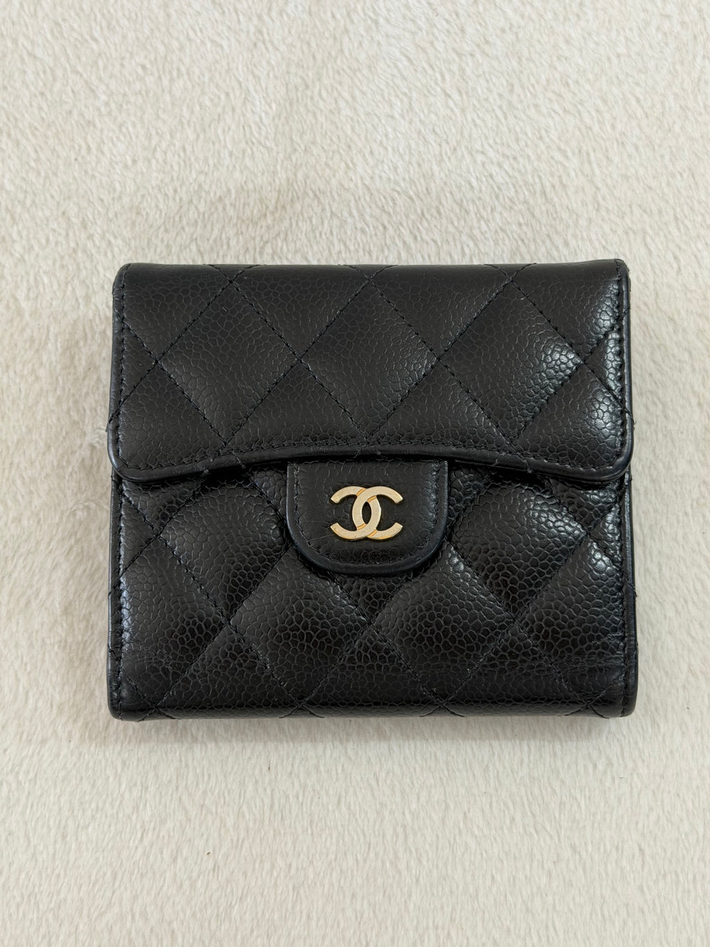 CHANEL Cavier Bifold Wallet