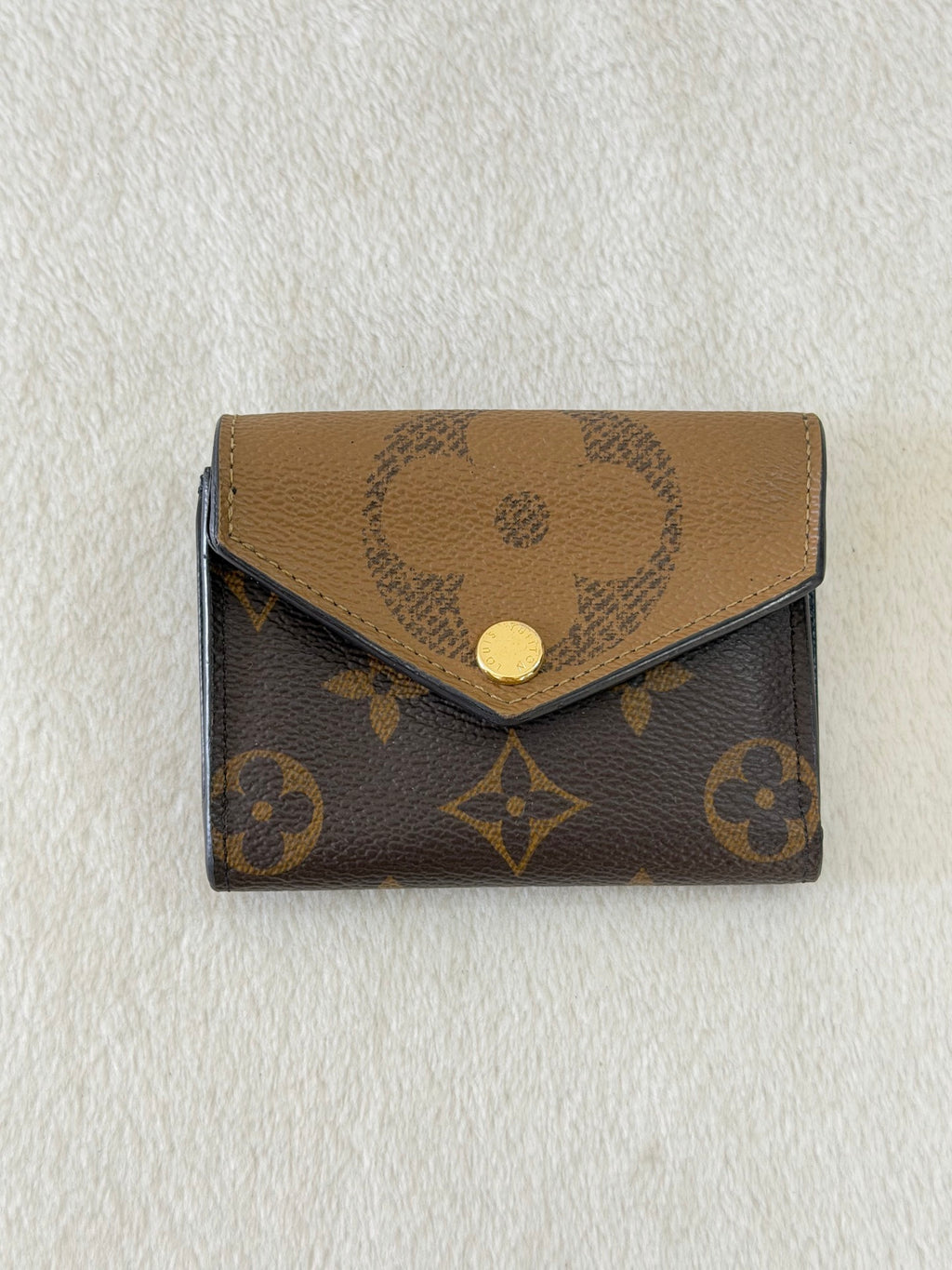 Louis Vuitton Portefeuille Zoé Bifold Wallet