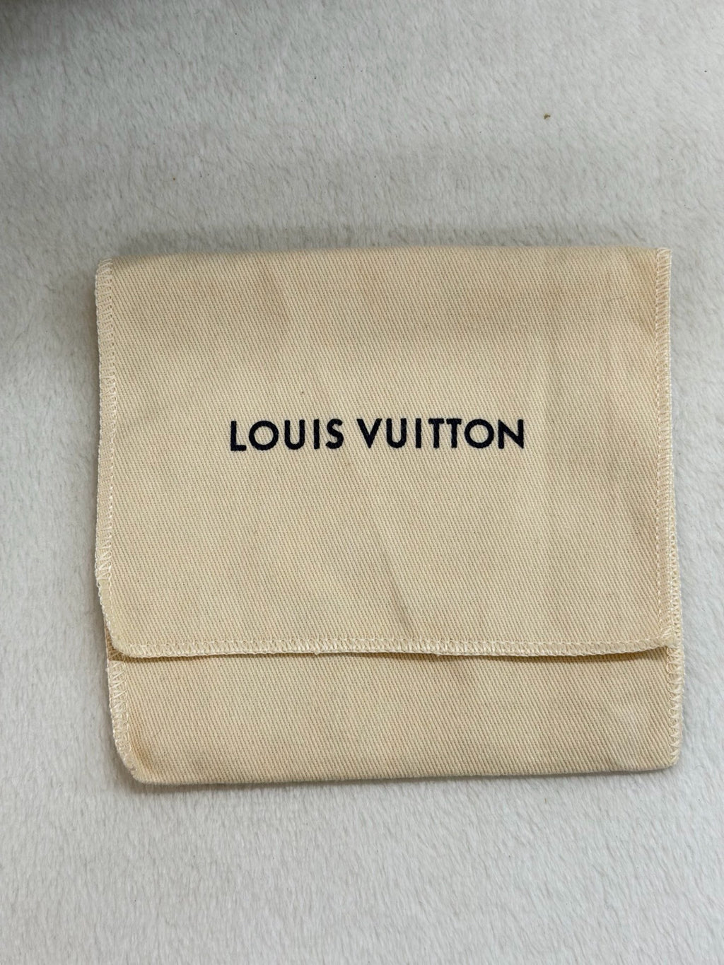 Louis Vuitton Portefeuille Zoé Bifold Wallet