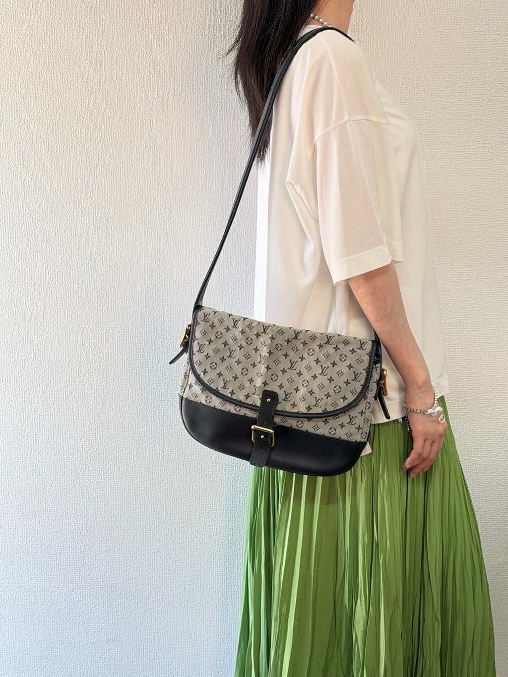 Louis Vuitton Monogram Mini Lin Bérangère Shoulder Bag