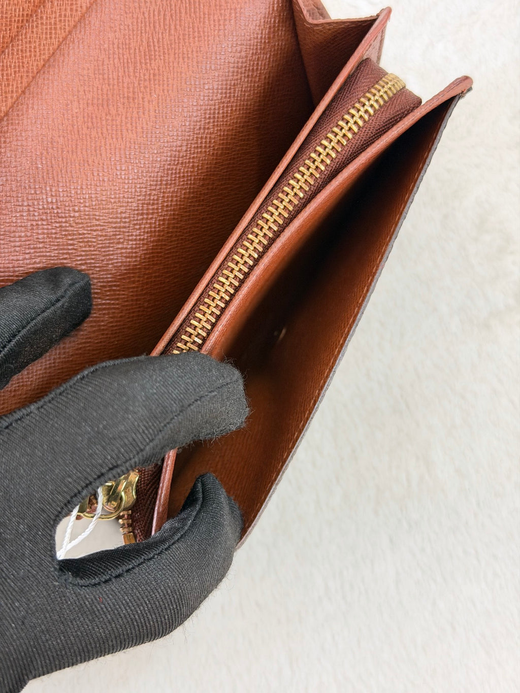 Louis Vuitton Monogram Porte-Monnaie Billets Trésor Wallet